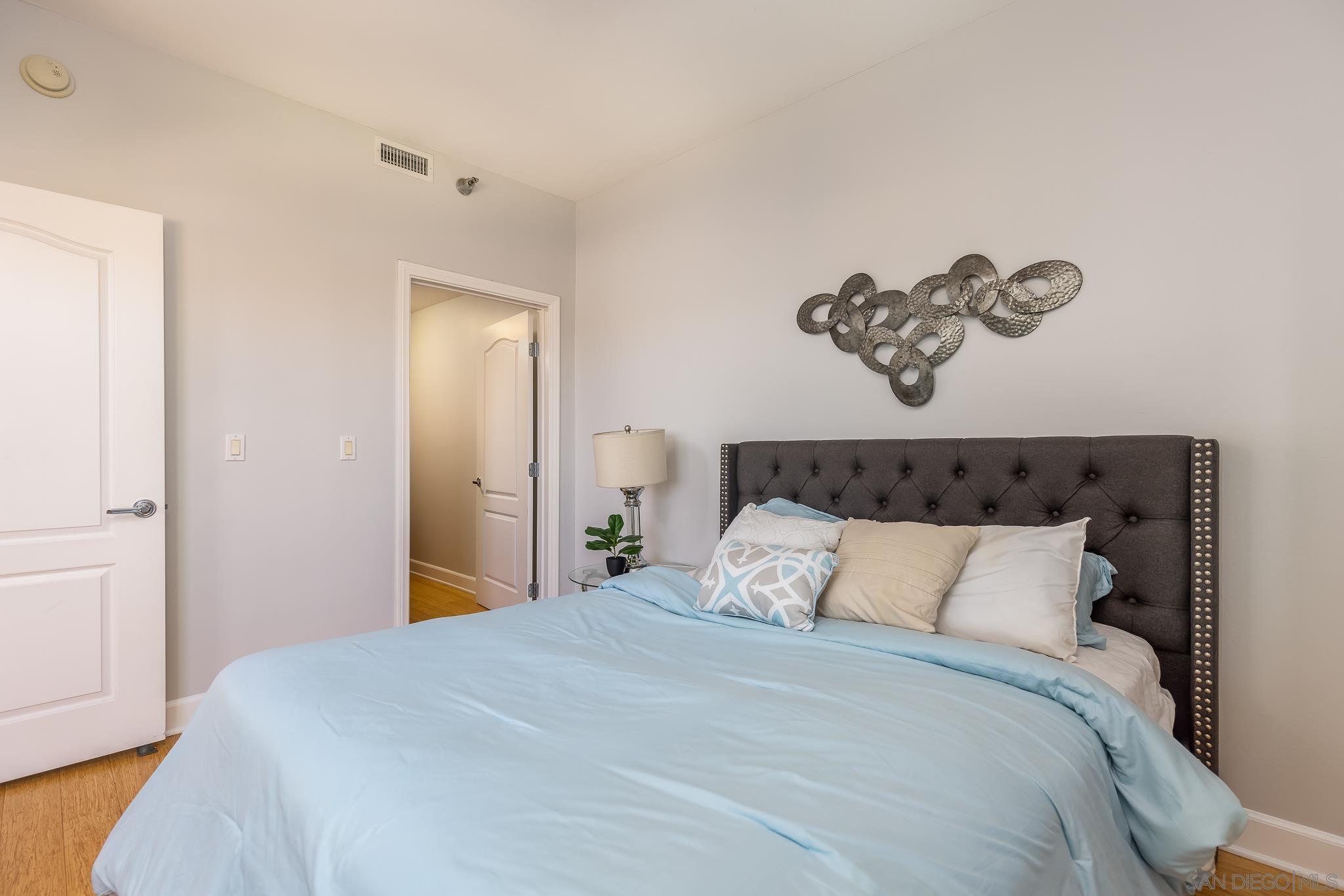 2828 University Ave # 505