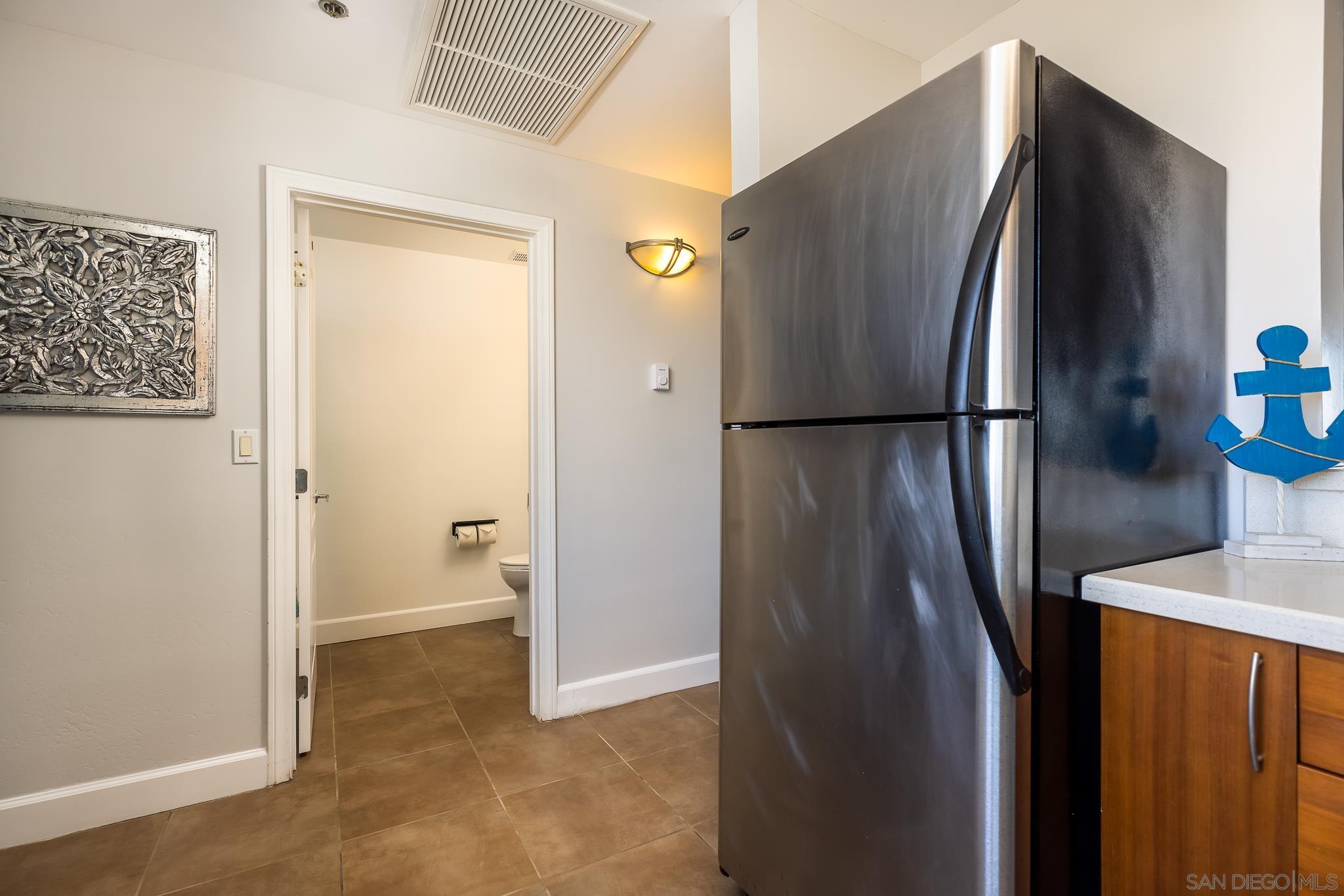 2828 University Ave # 505