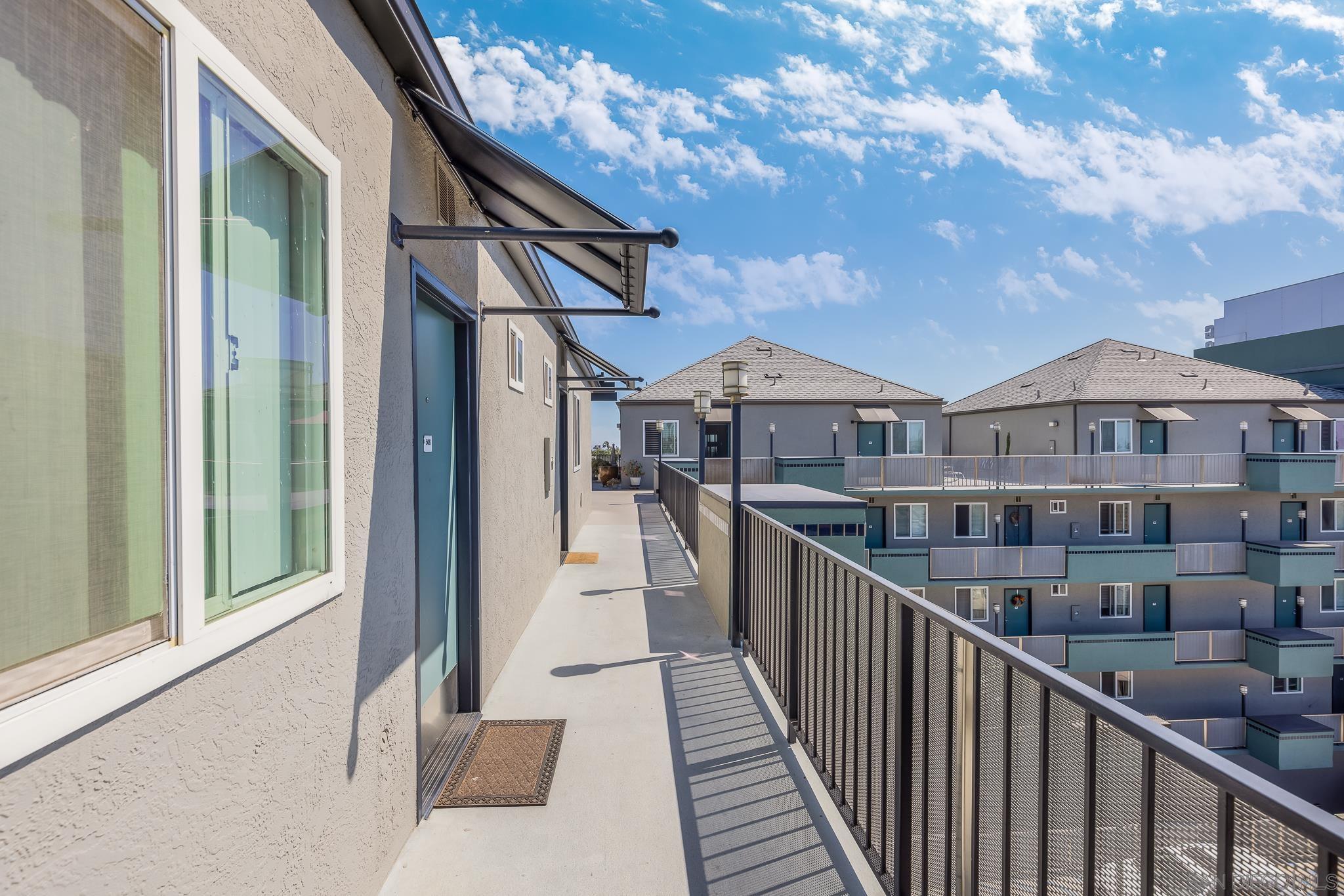 2828 University Ave # 505