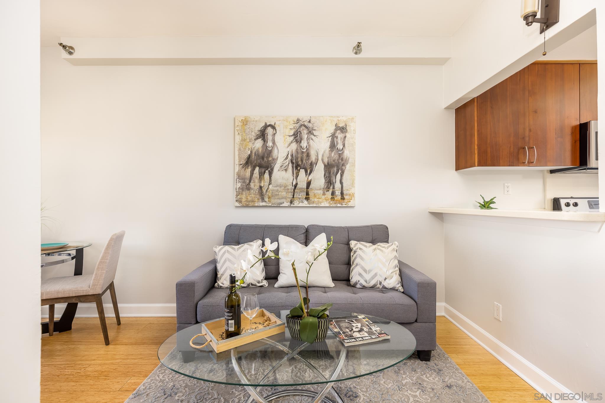 2828 University Ave # 505