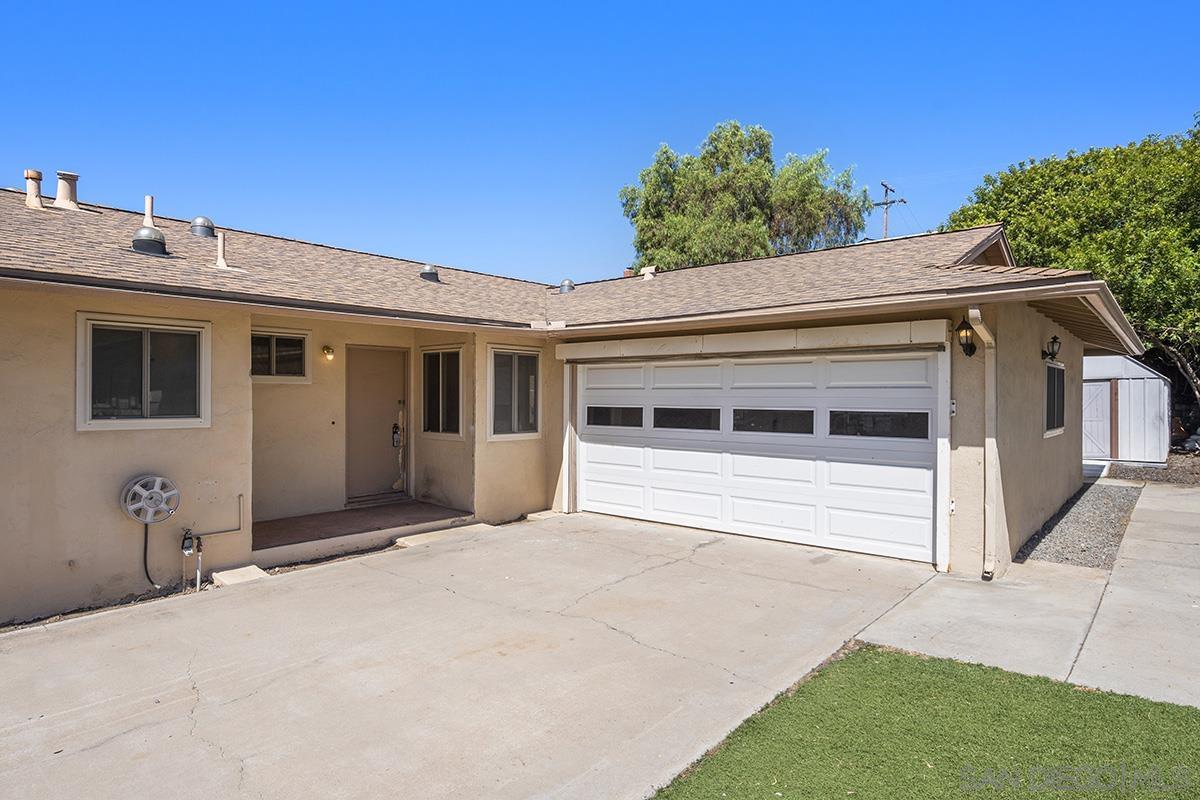 8042 Beaver Lake Drive