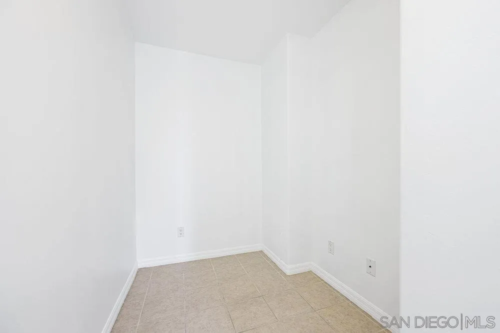 5252 Balboa Arms Dr. # 220