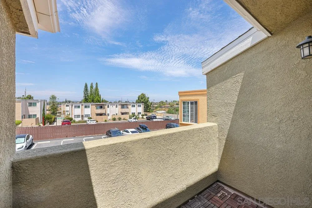 5252 Balboa Arms Dr. # 220