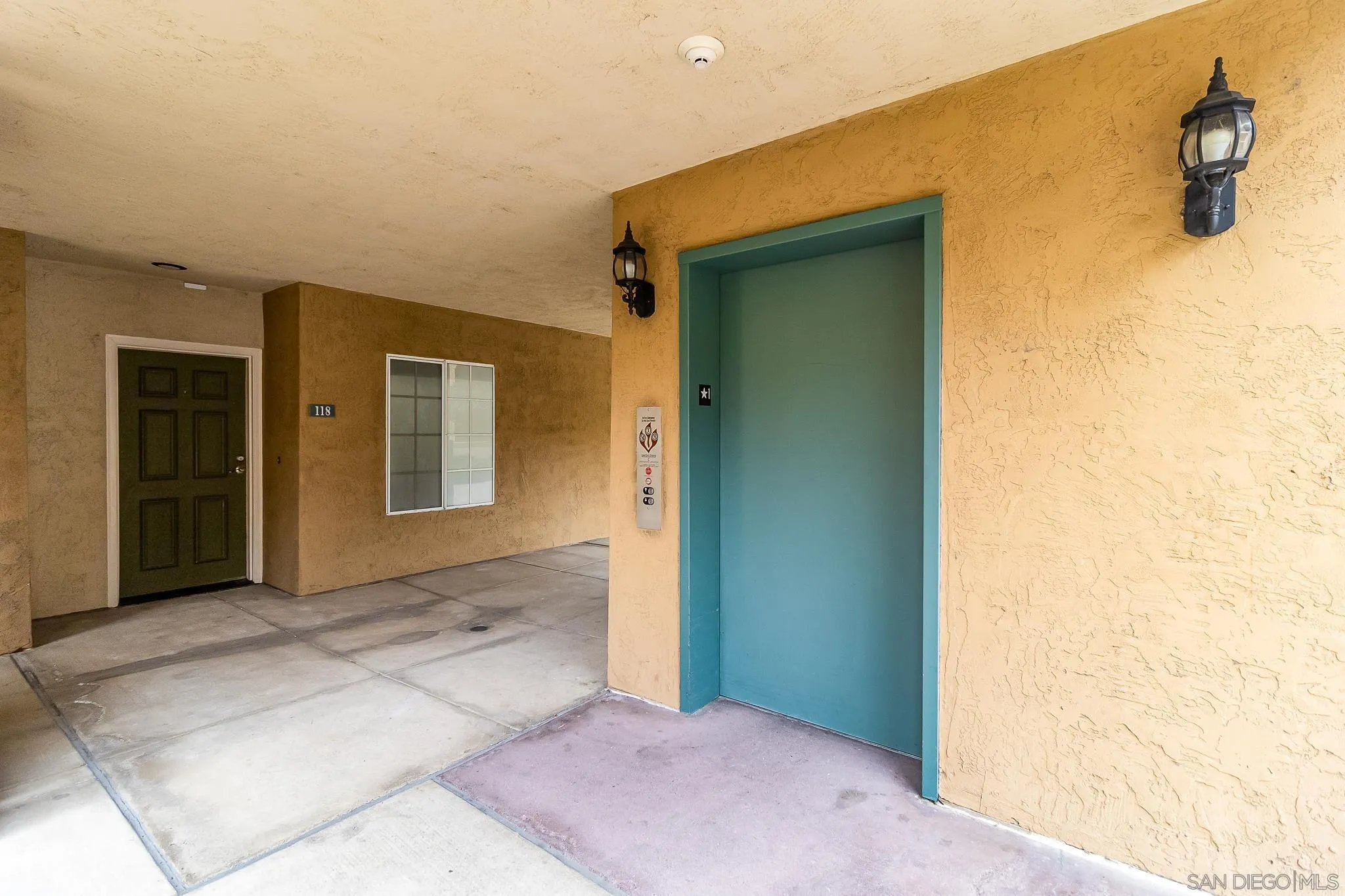 2020 Camino De La Reina # 118