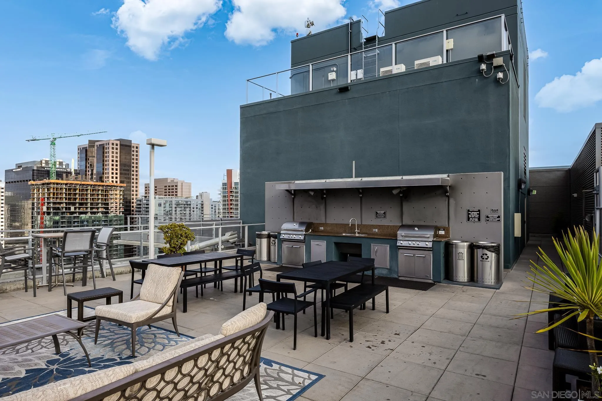 1080 Park Blvd Unit 807