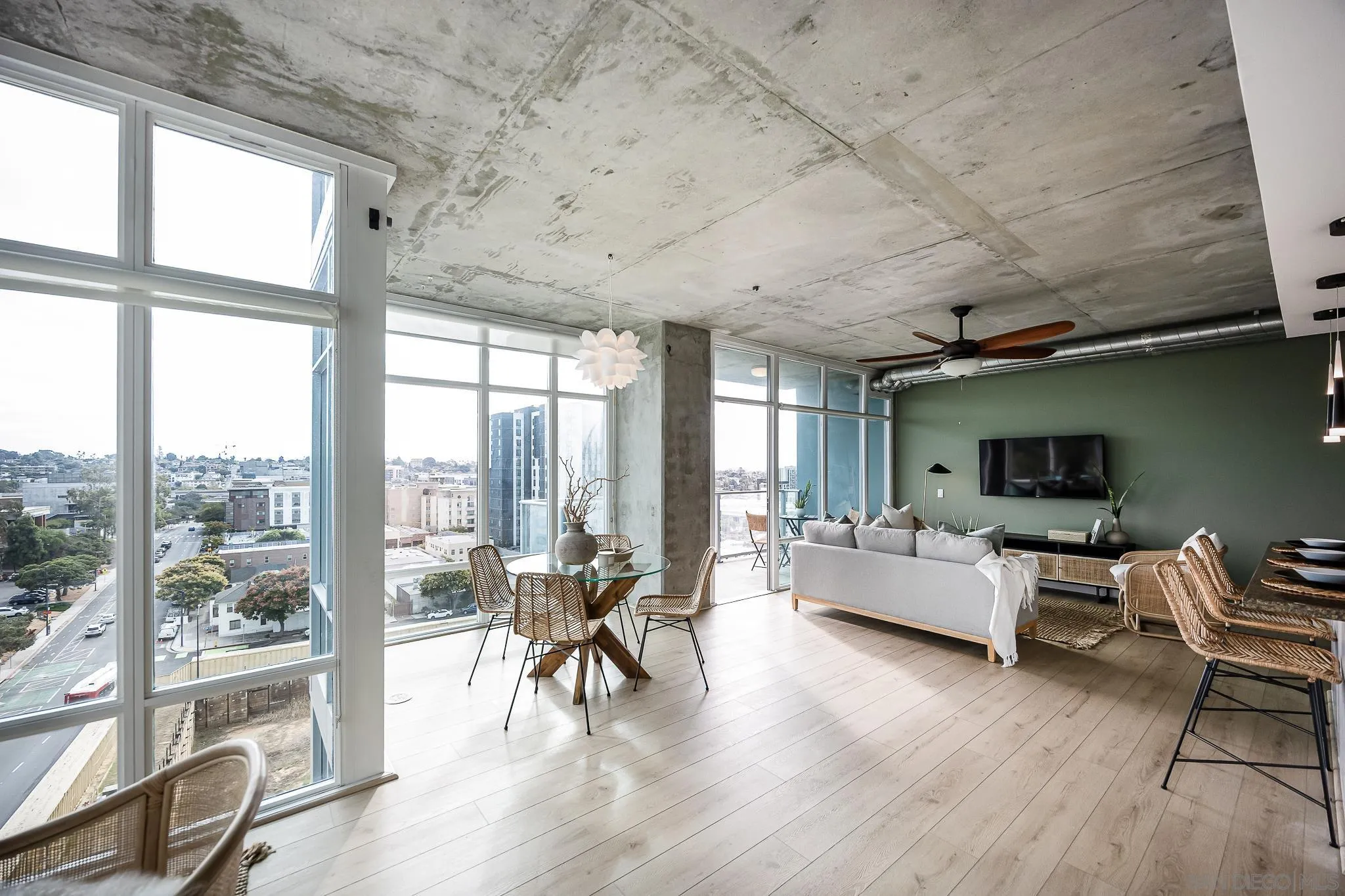 1080 Park Blvd Unit 807