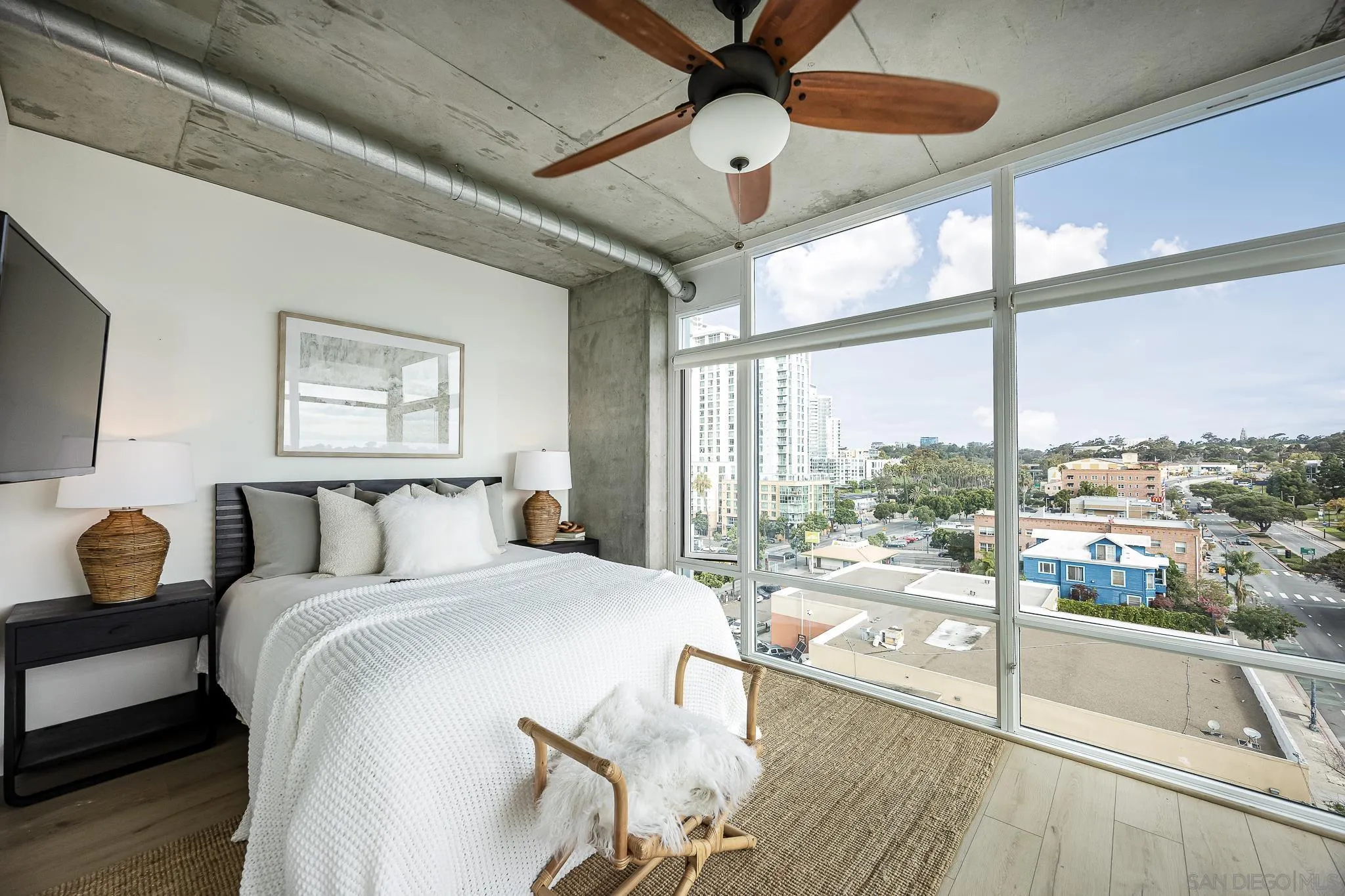 1080 Park Blvd Unit 807