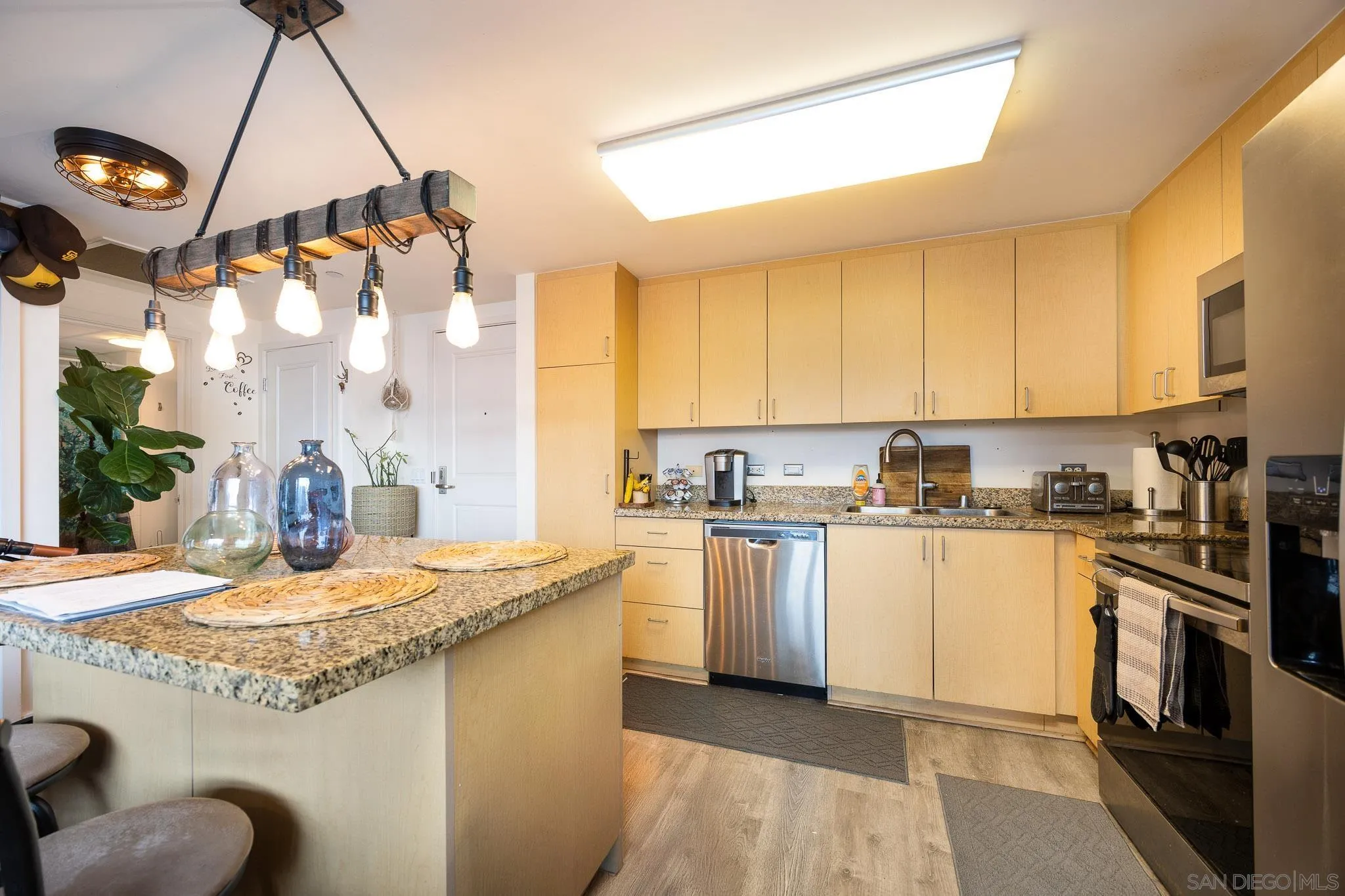 1080 Park Blvd Unit 1116