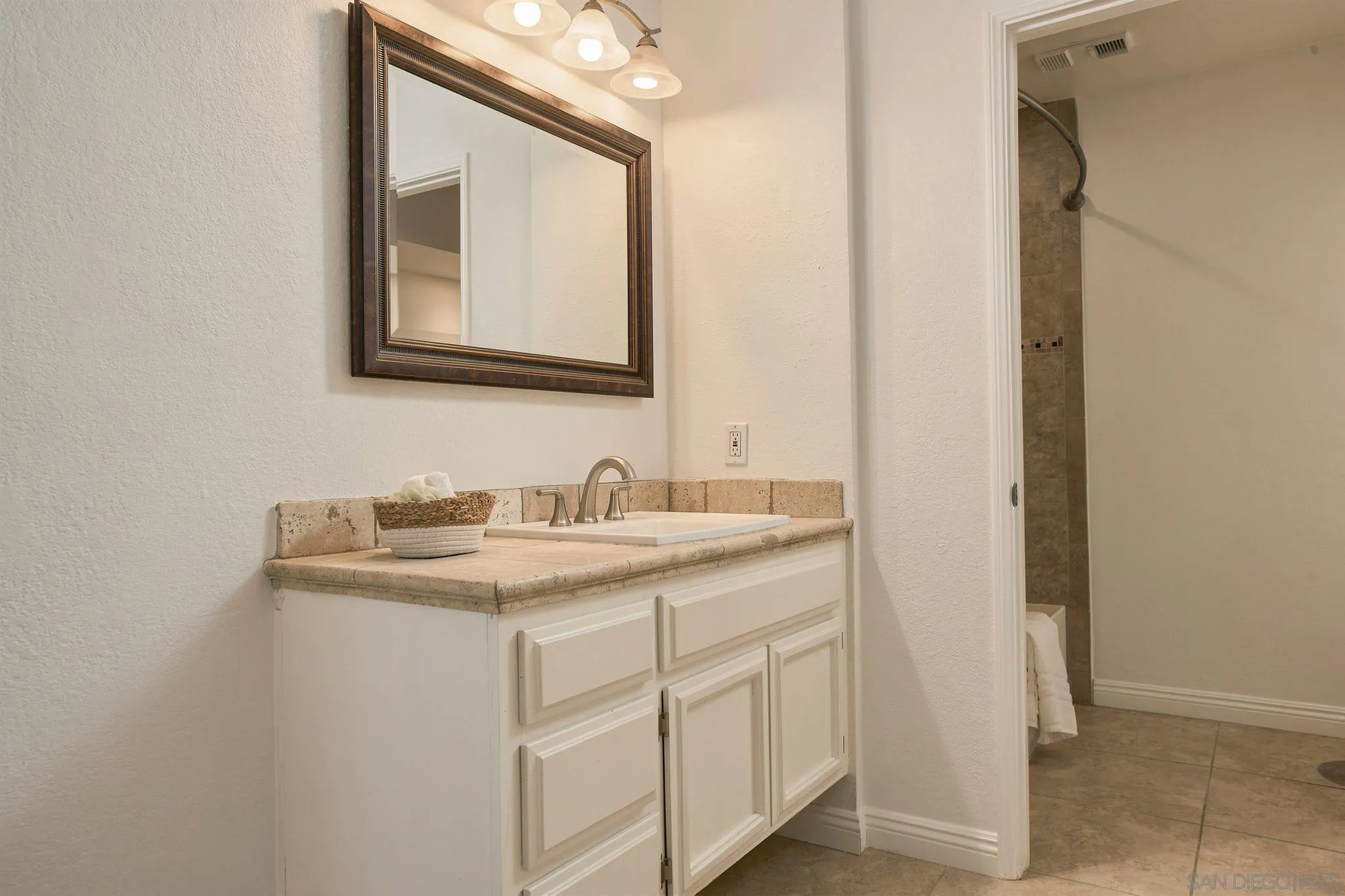 5665 Friars Rd Unit 204