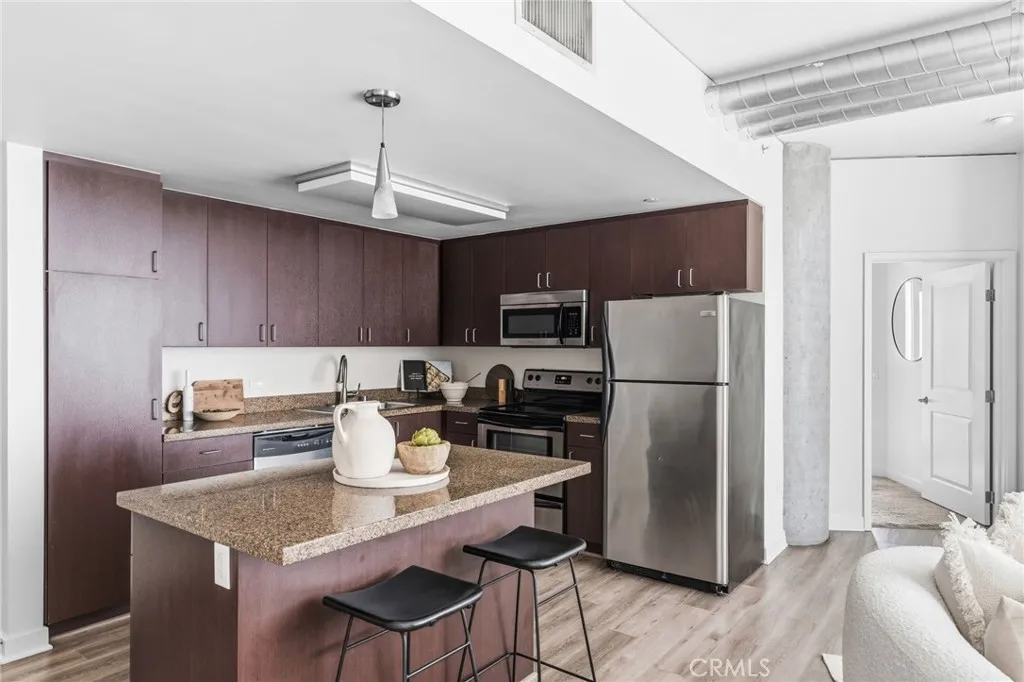 1080 Park Blvd Unit 1416