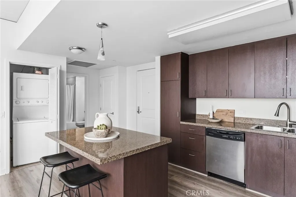 1080 Park Blvd Unit 1416