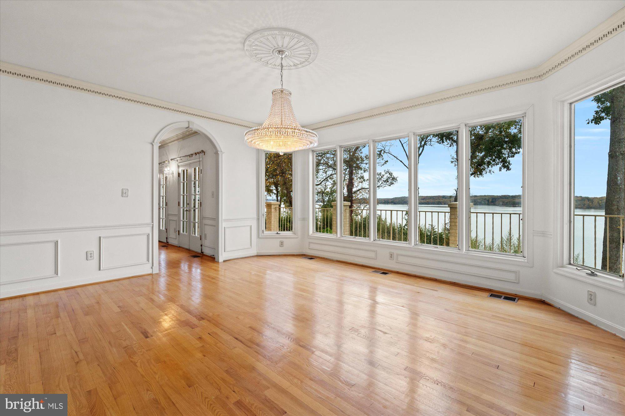 3901 Belle Rive Ter