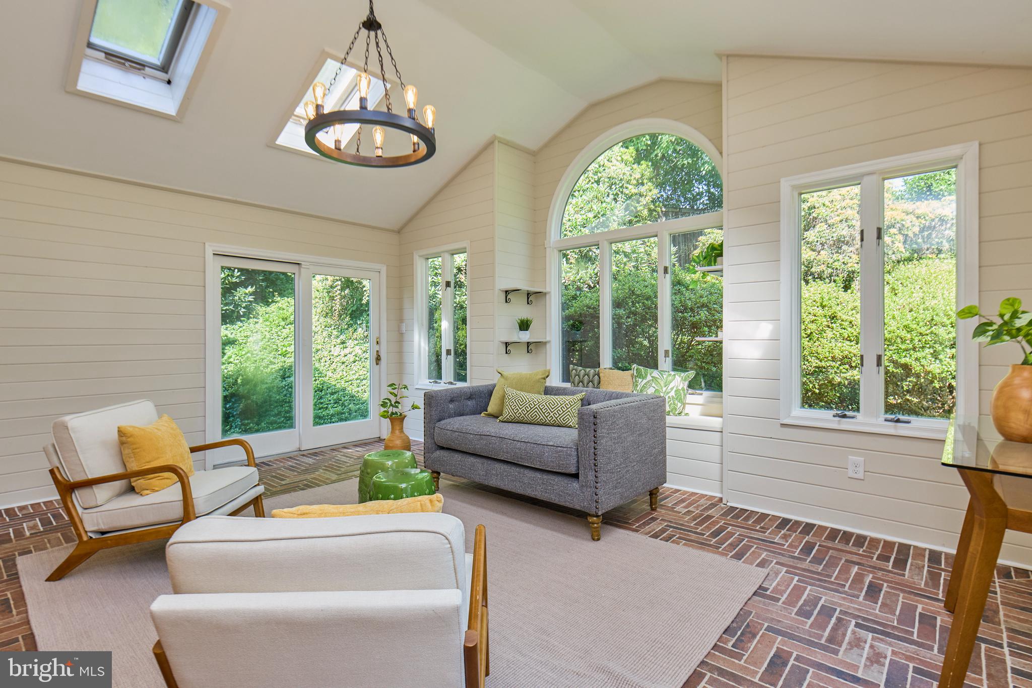2055 KEDGE DRIVE