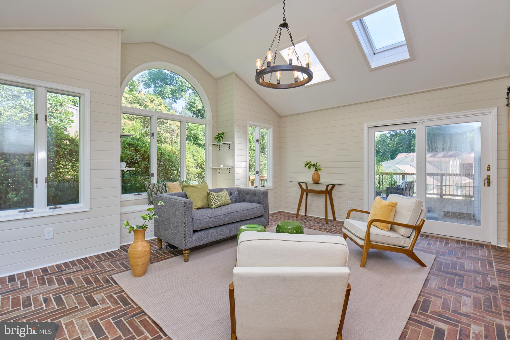 2055 KEDGE DRIVE