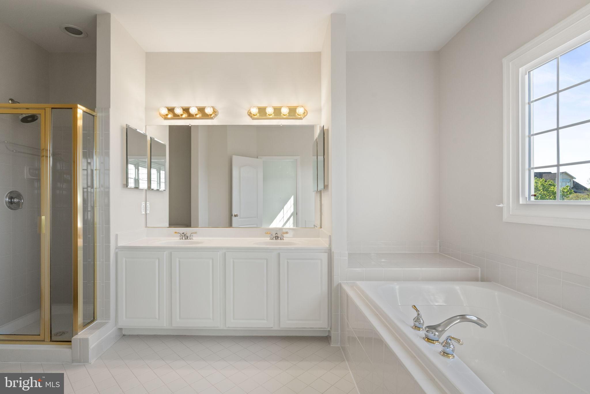 43781 APACHE WELLS TERRACE