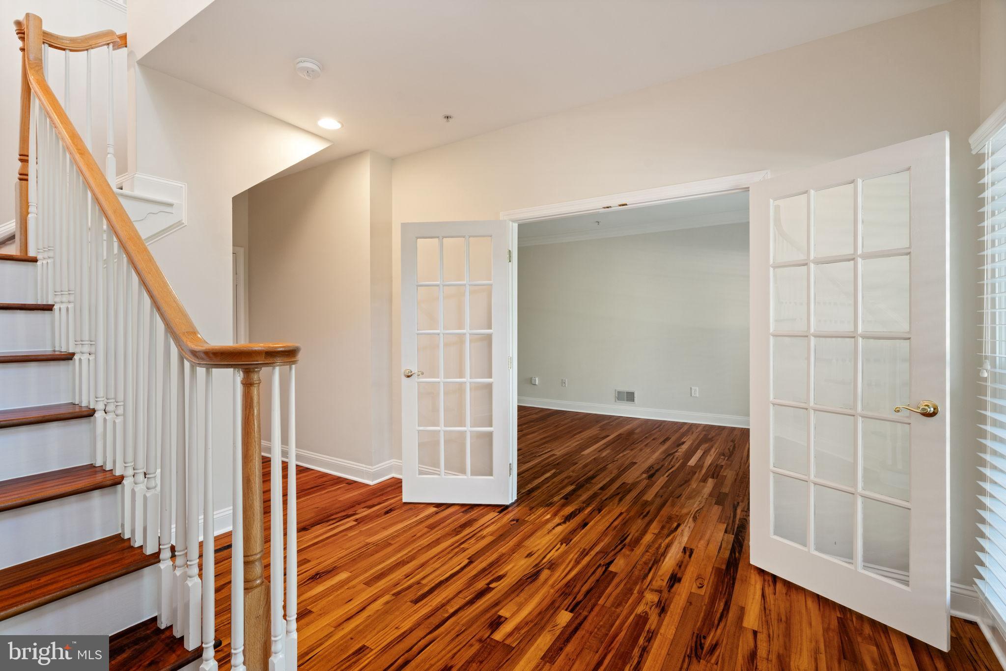 43781 APACHE WELLS TERRACE