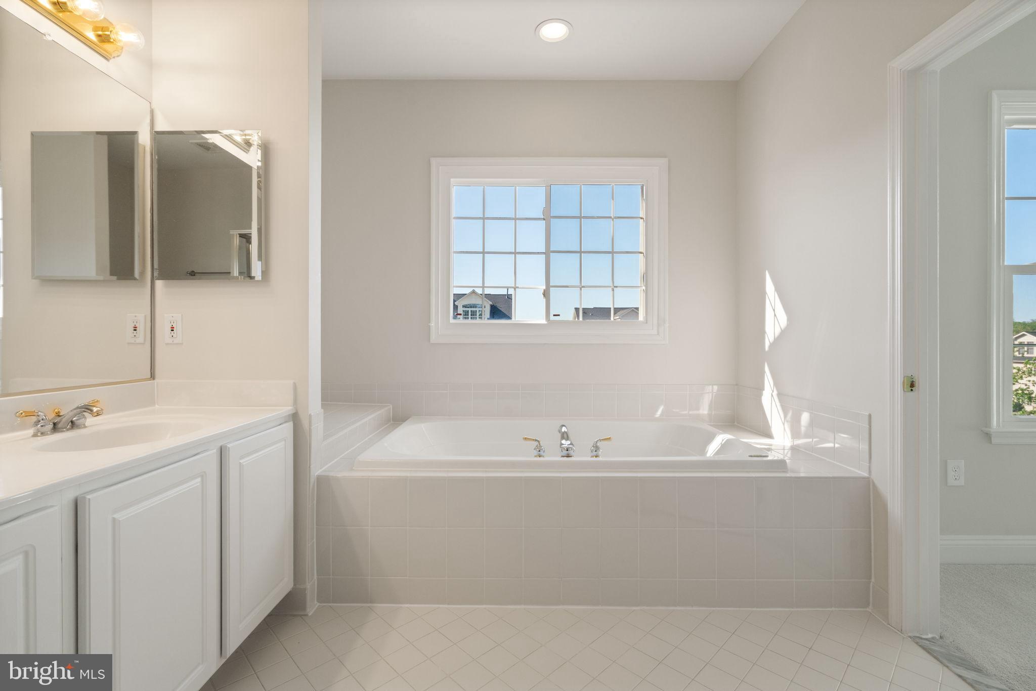 43781 APACHE WELLS TERRACE