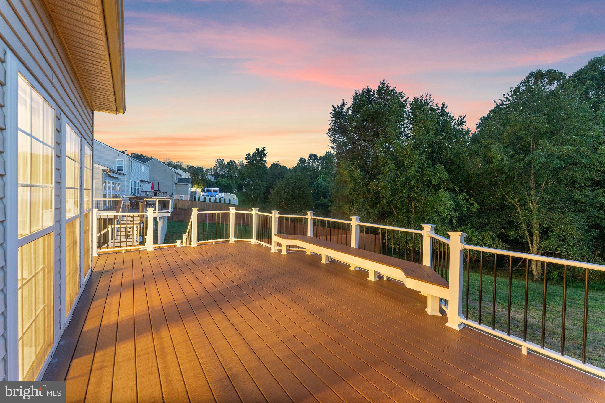 2865 MYRTLEWOOD DRIVE