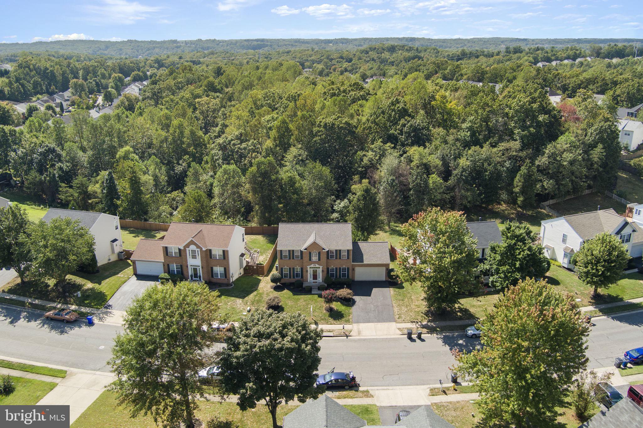 2865 MYRTLEWOOD DRIVE