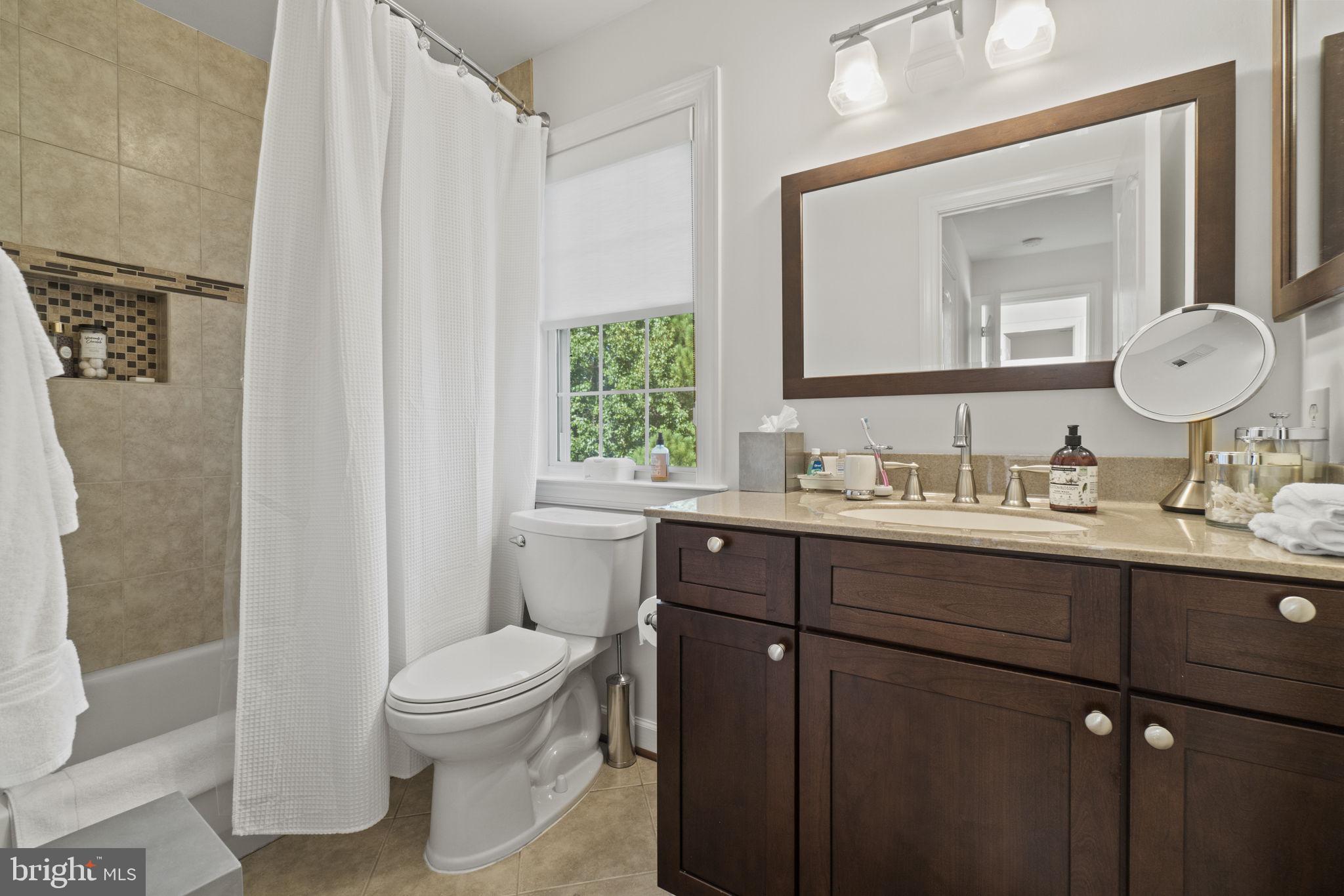 5 Cattail Ct