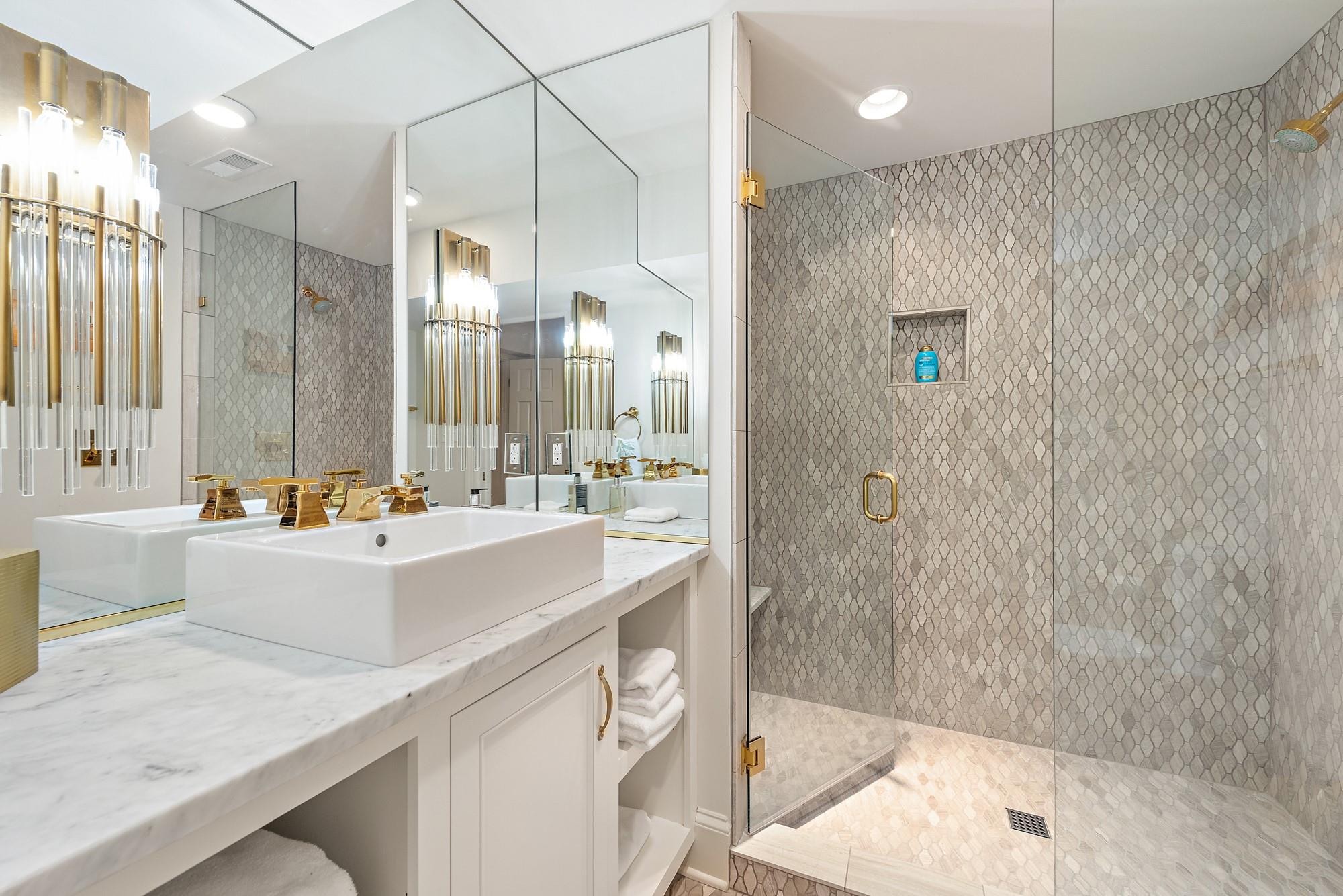 607 Hermitage Court Unit: Unit D