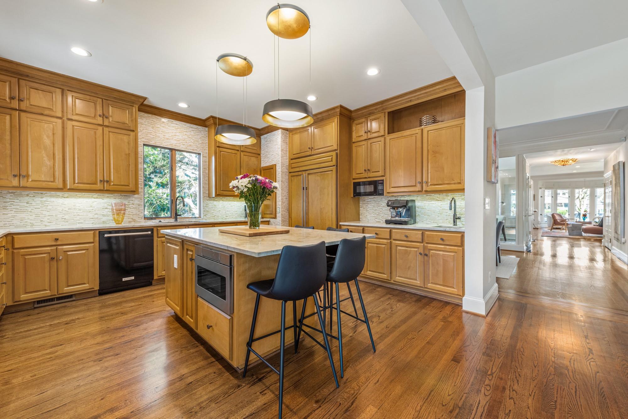 607 Hermitage Court Unit: Unit D