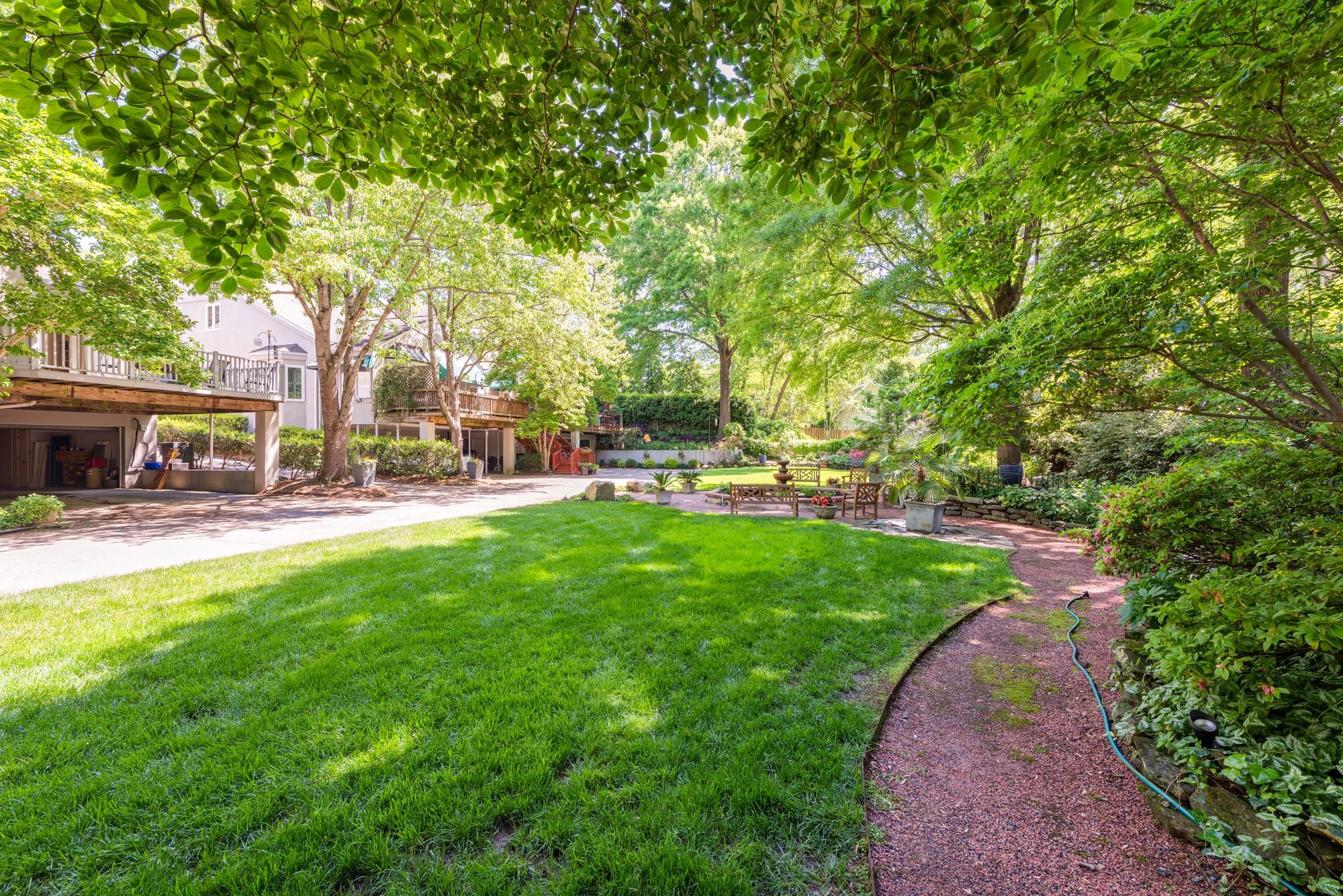 607 Hermitage Court Unit: Unit D