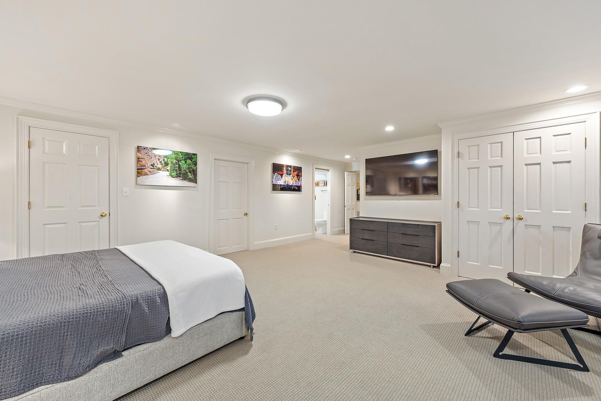 607 Hermitage Court Unit: Unit D