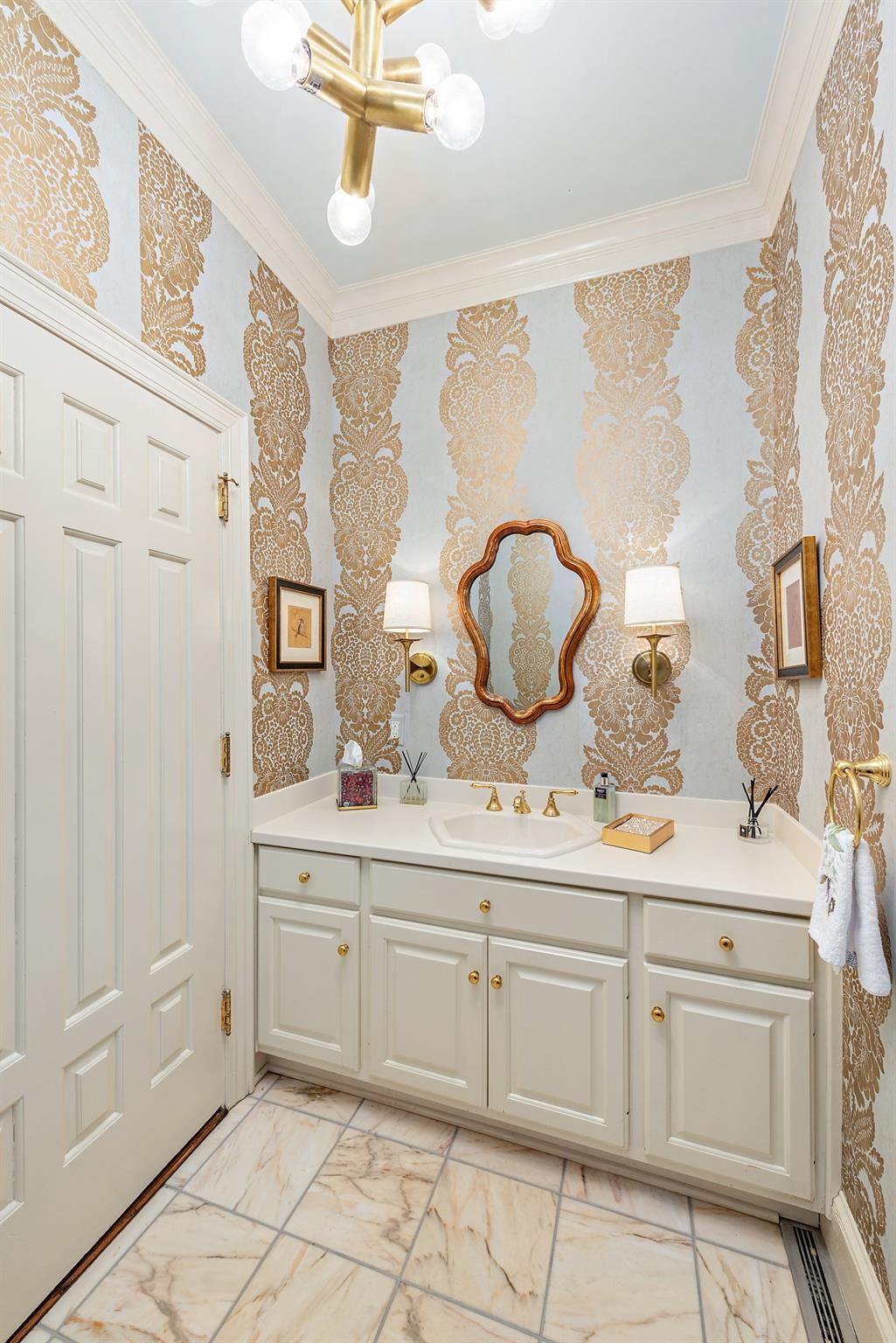 607 Hermitage Court Unit: Unit D