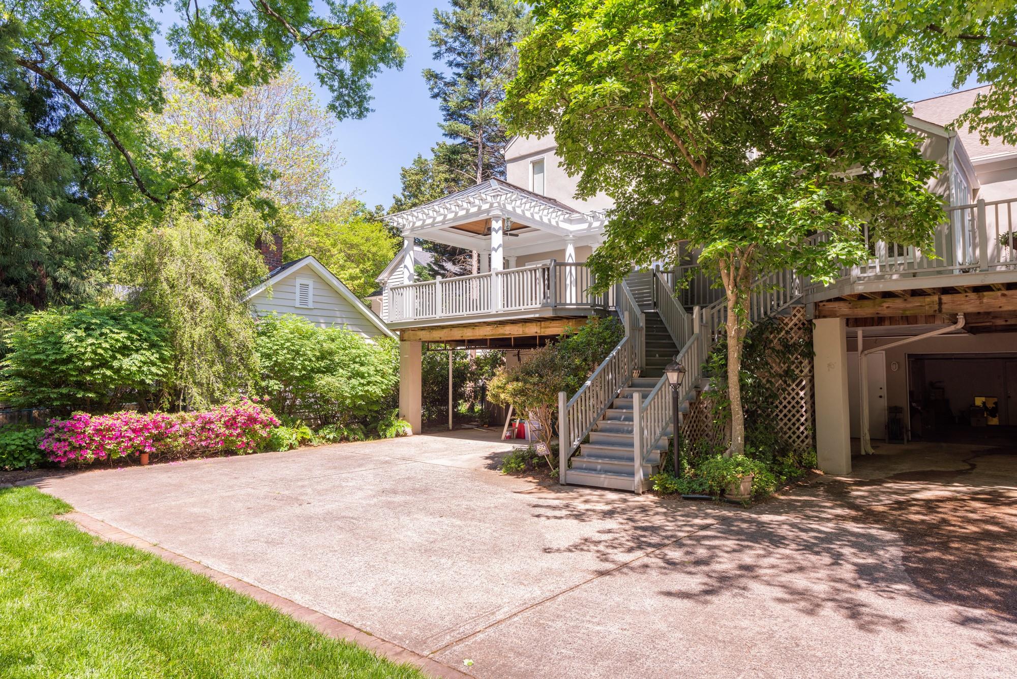 607 Hermitage Court Unit: Unit D
