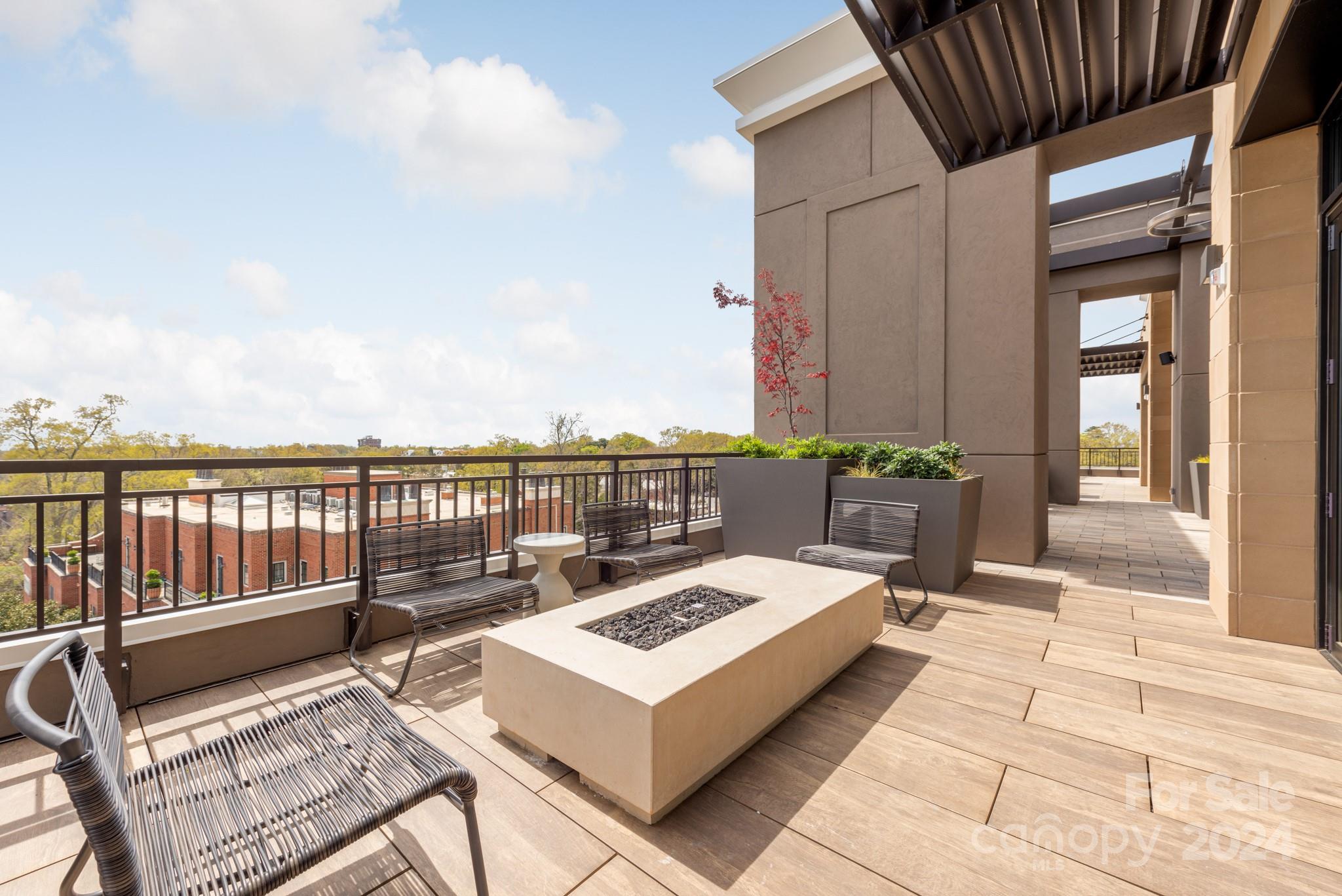 130 Cherokee Road Unit: 202