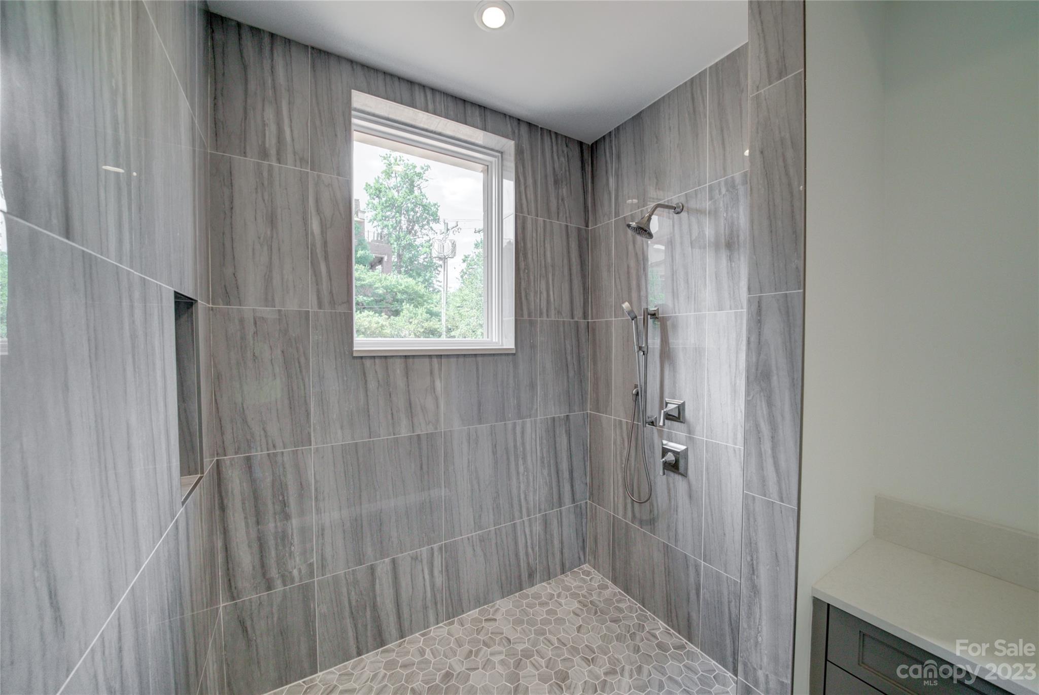 130 Cherokee Road Unit: 201