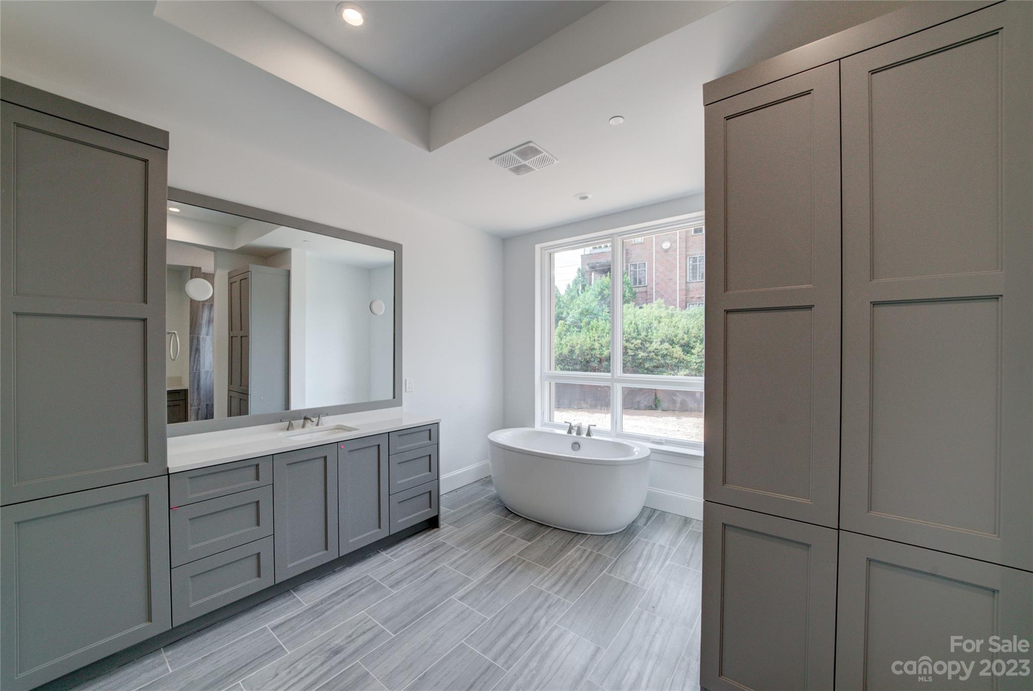 130 Cherokee Road Unit: 201