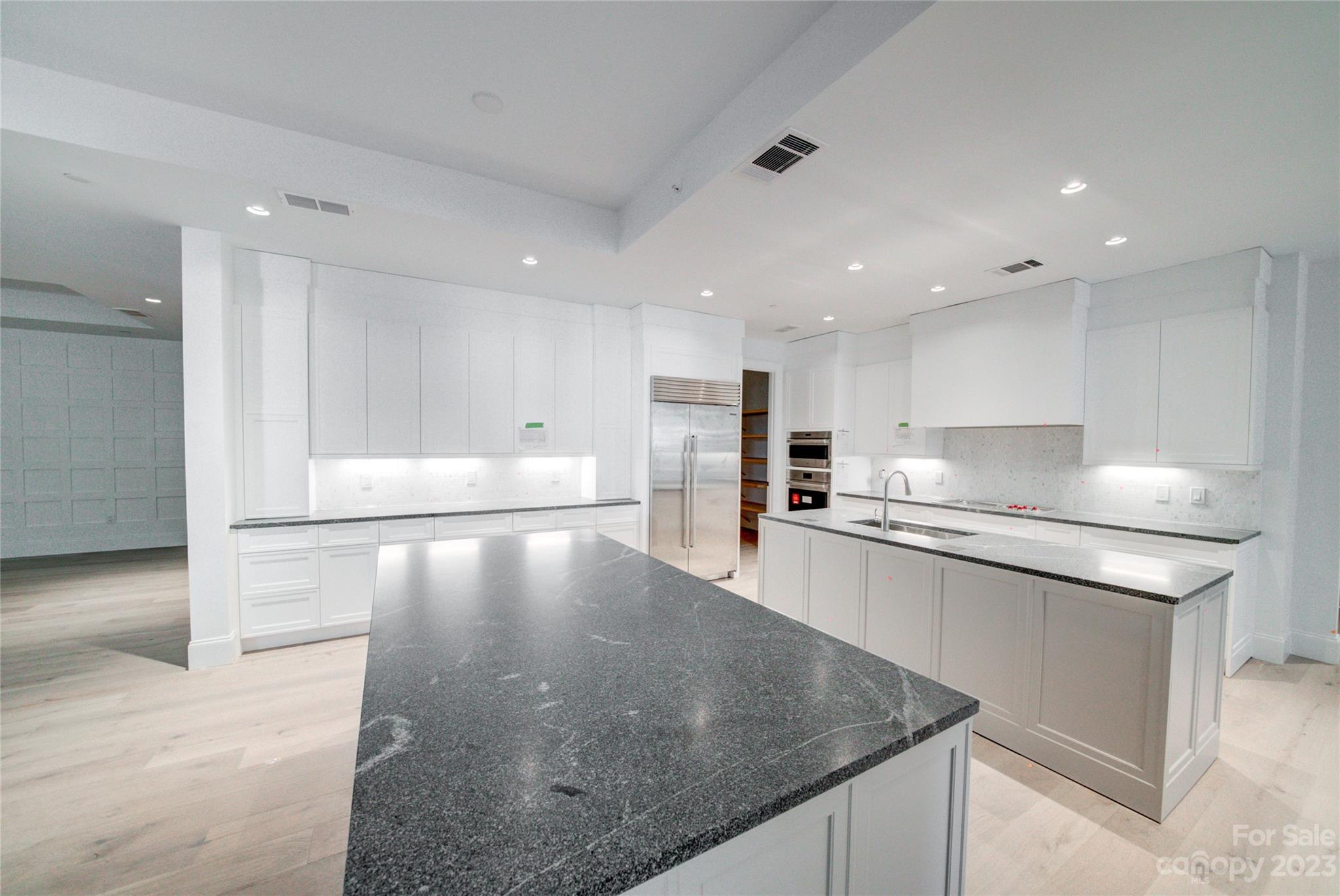 130 Cherokee Road Unit: 201