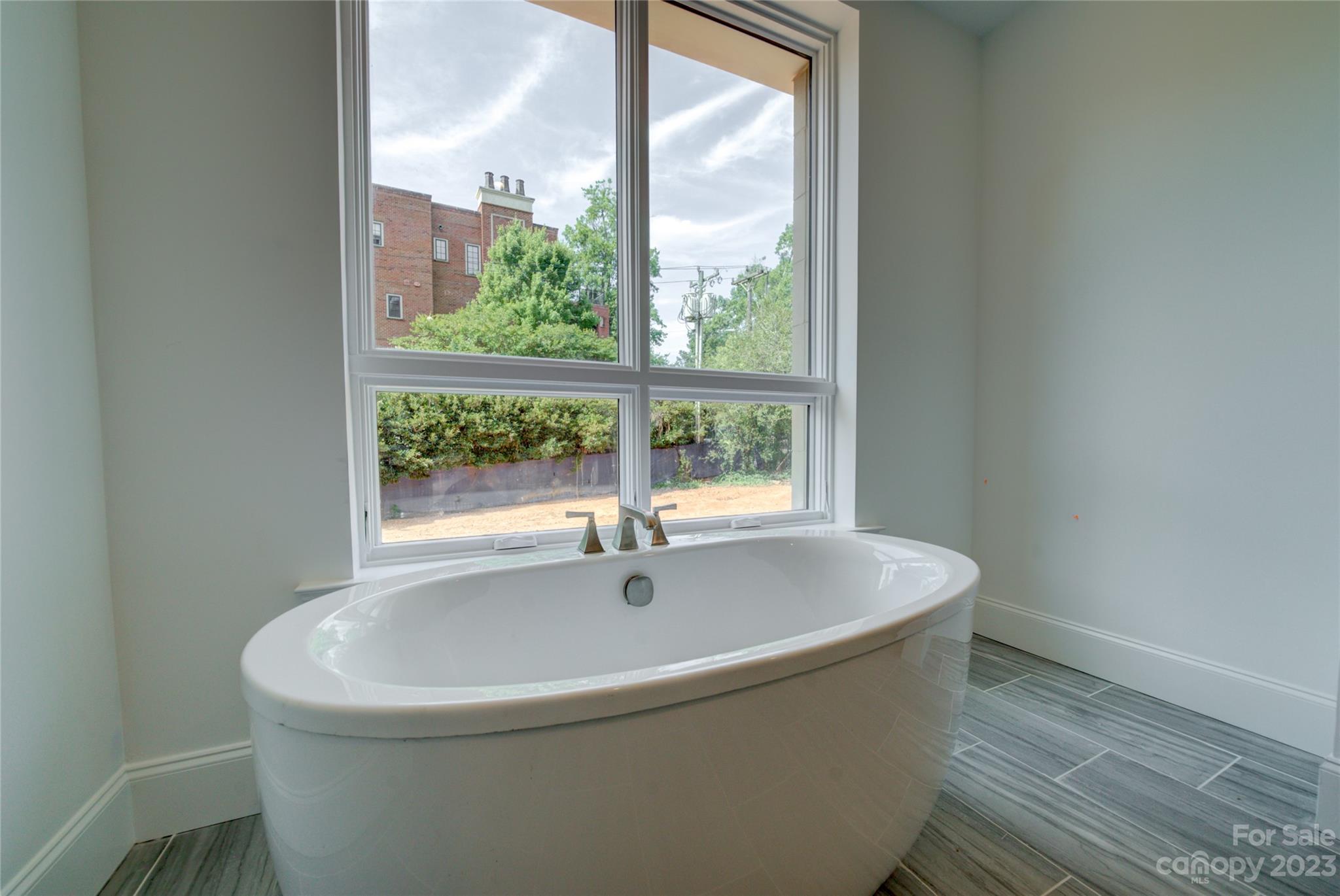 130 Cherokee Road Unit: 201