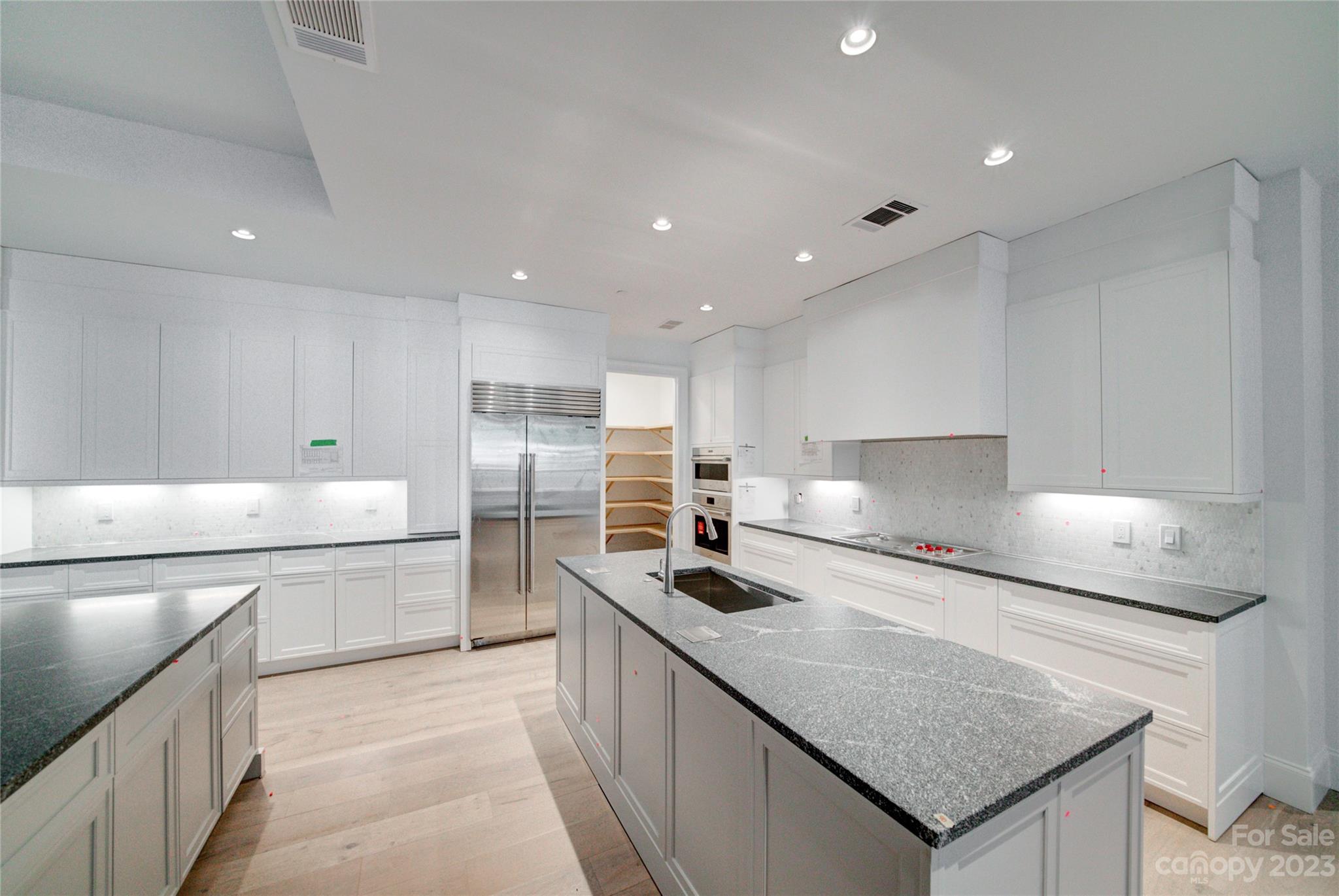 130 Cherokee Road Unit: 201