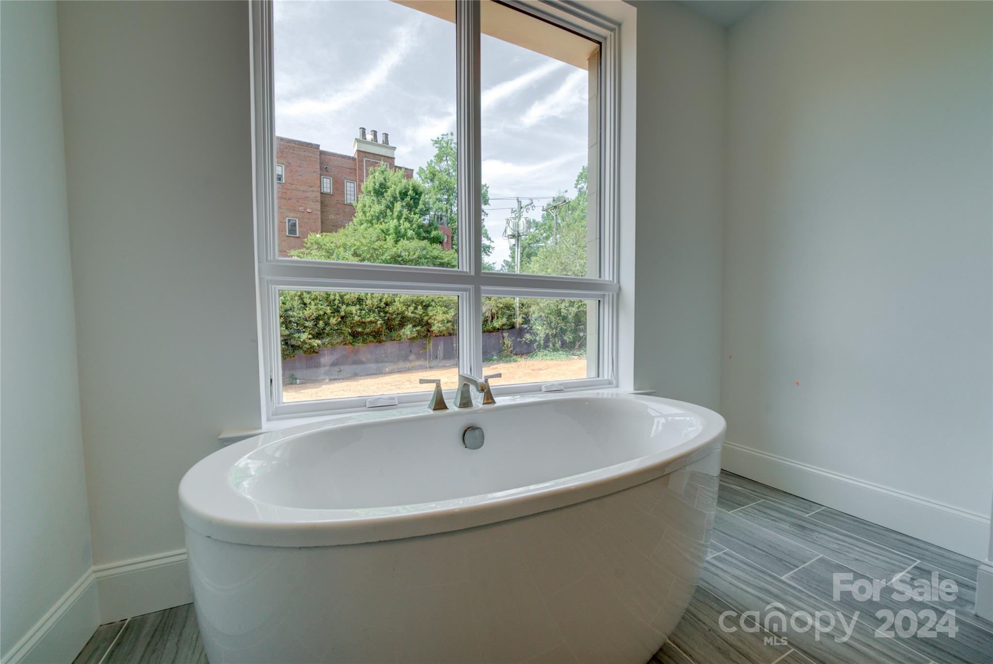 130 Cherokee Road Unit: 206