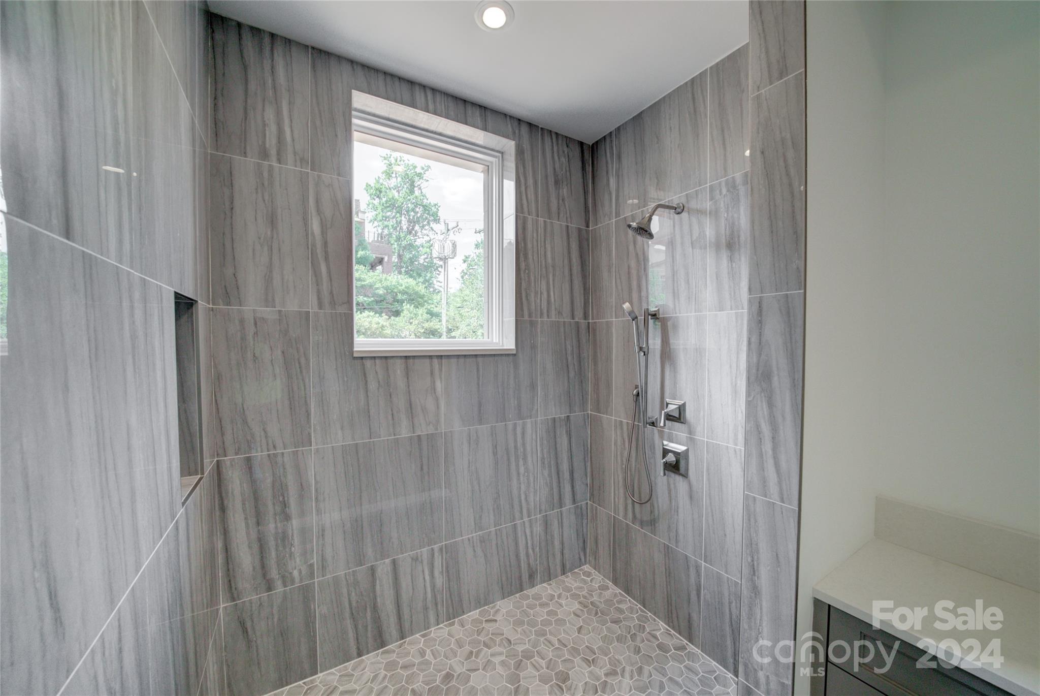 130 Cherokee Road Unit: 206