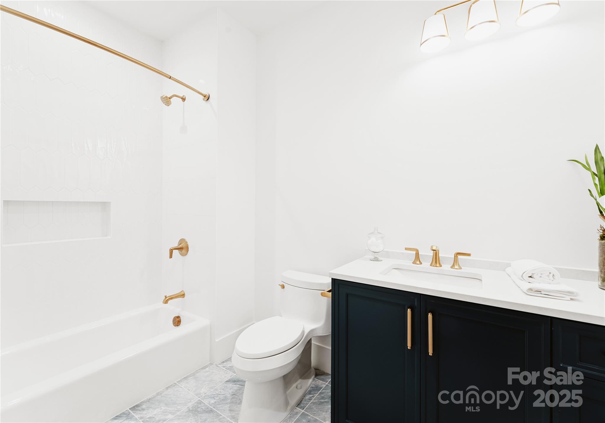 130 Cherokee Road Unit: 403
