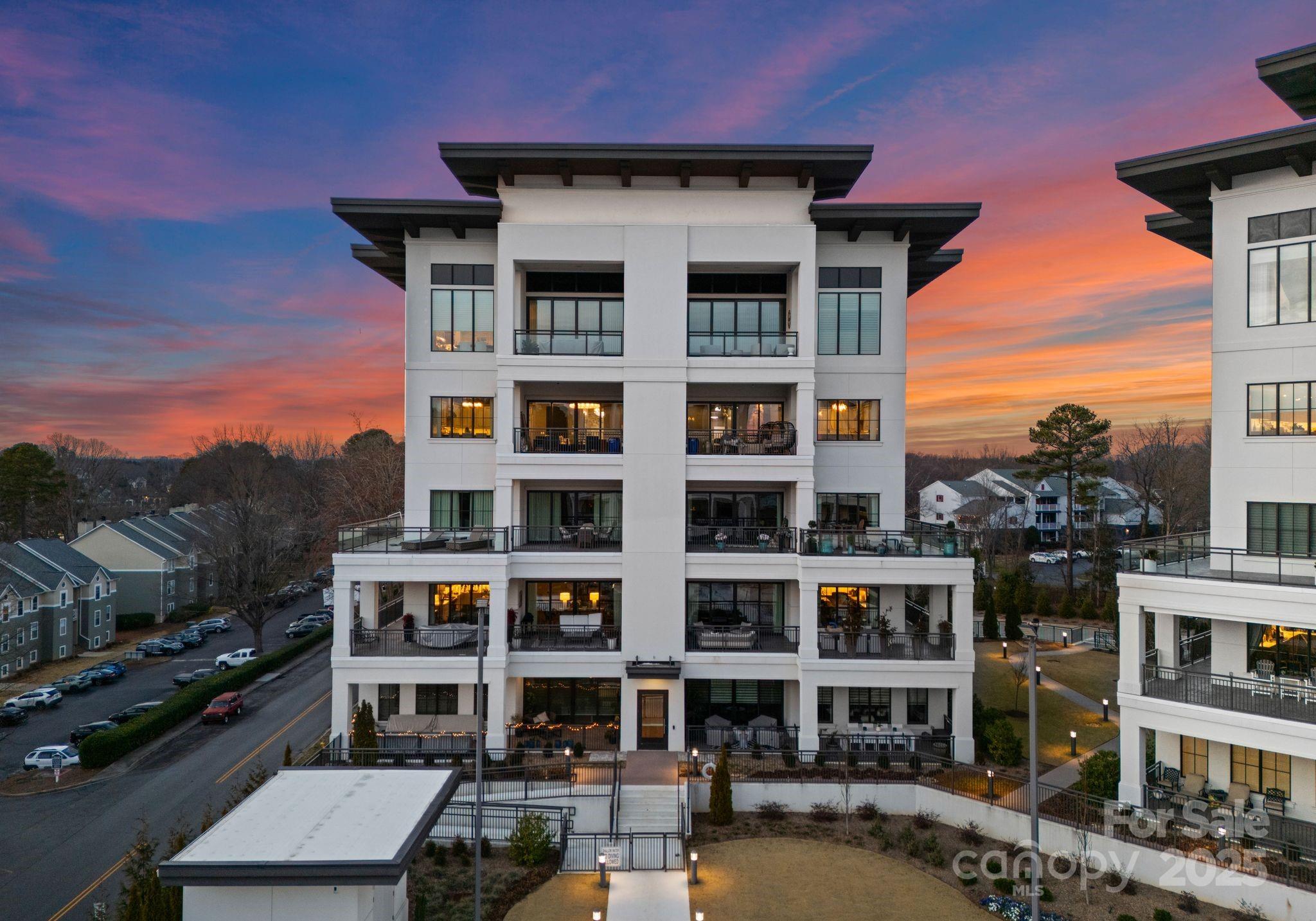19329 Watermark Drive Unit: 551/552