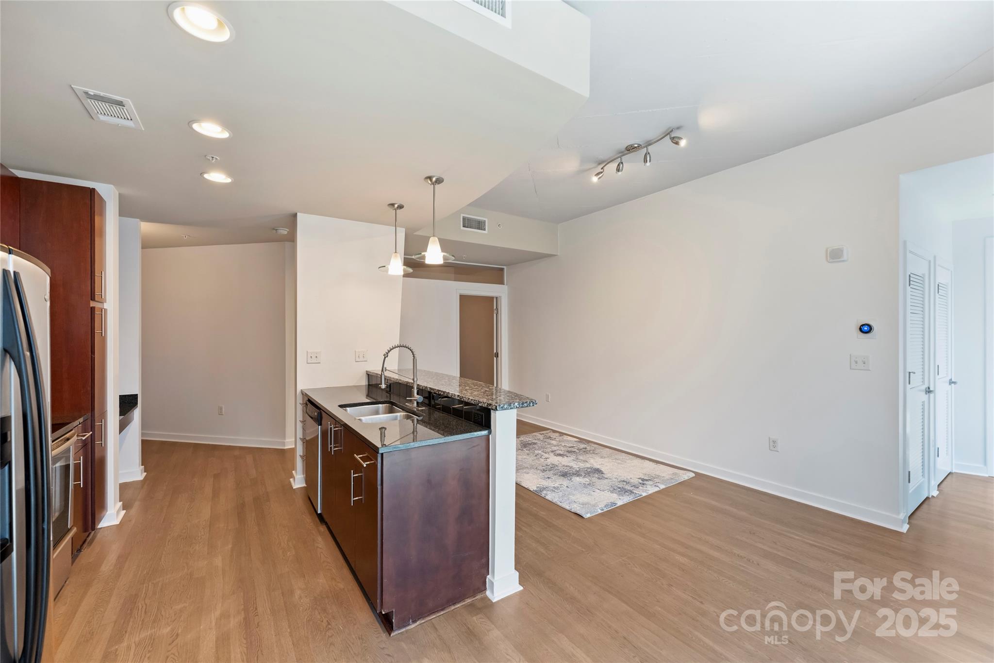 210 N Church Street Unit: 1707