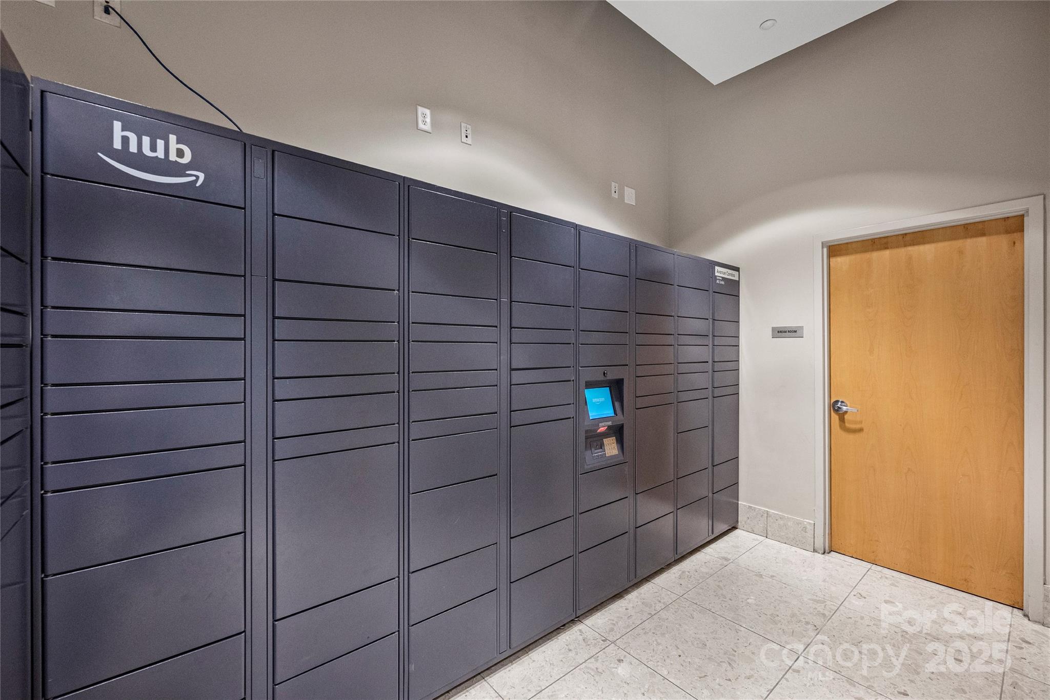 210 N Church Street Unit: 1707