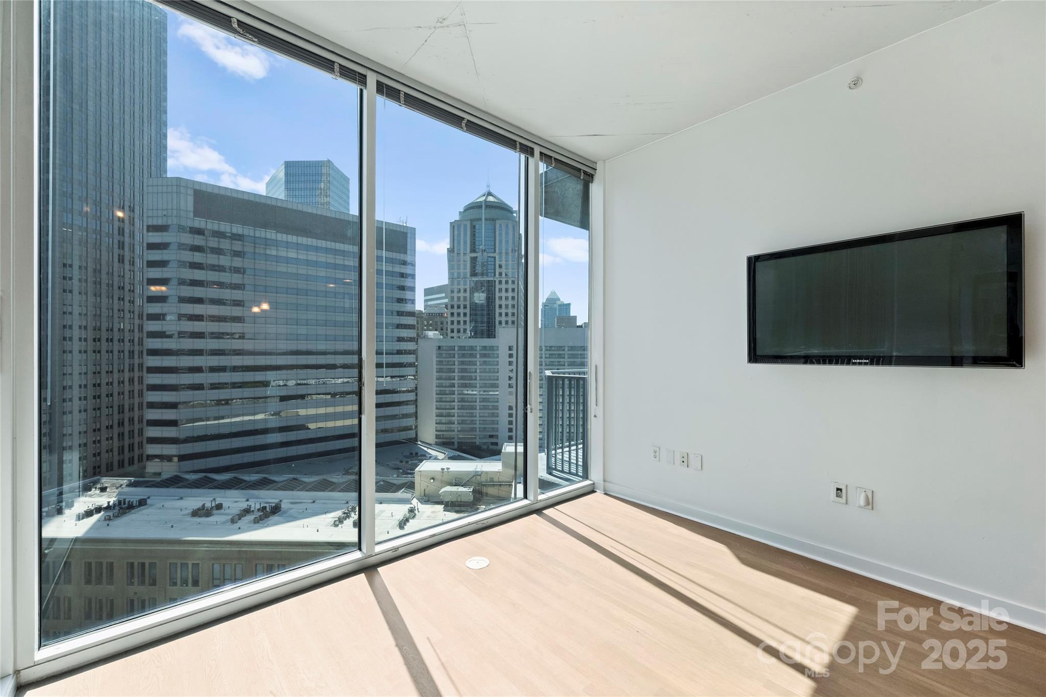 210 N Church Street Unit: 1707