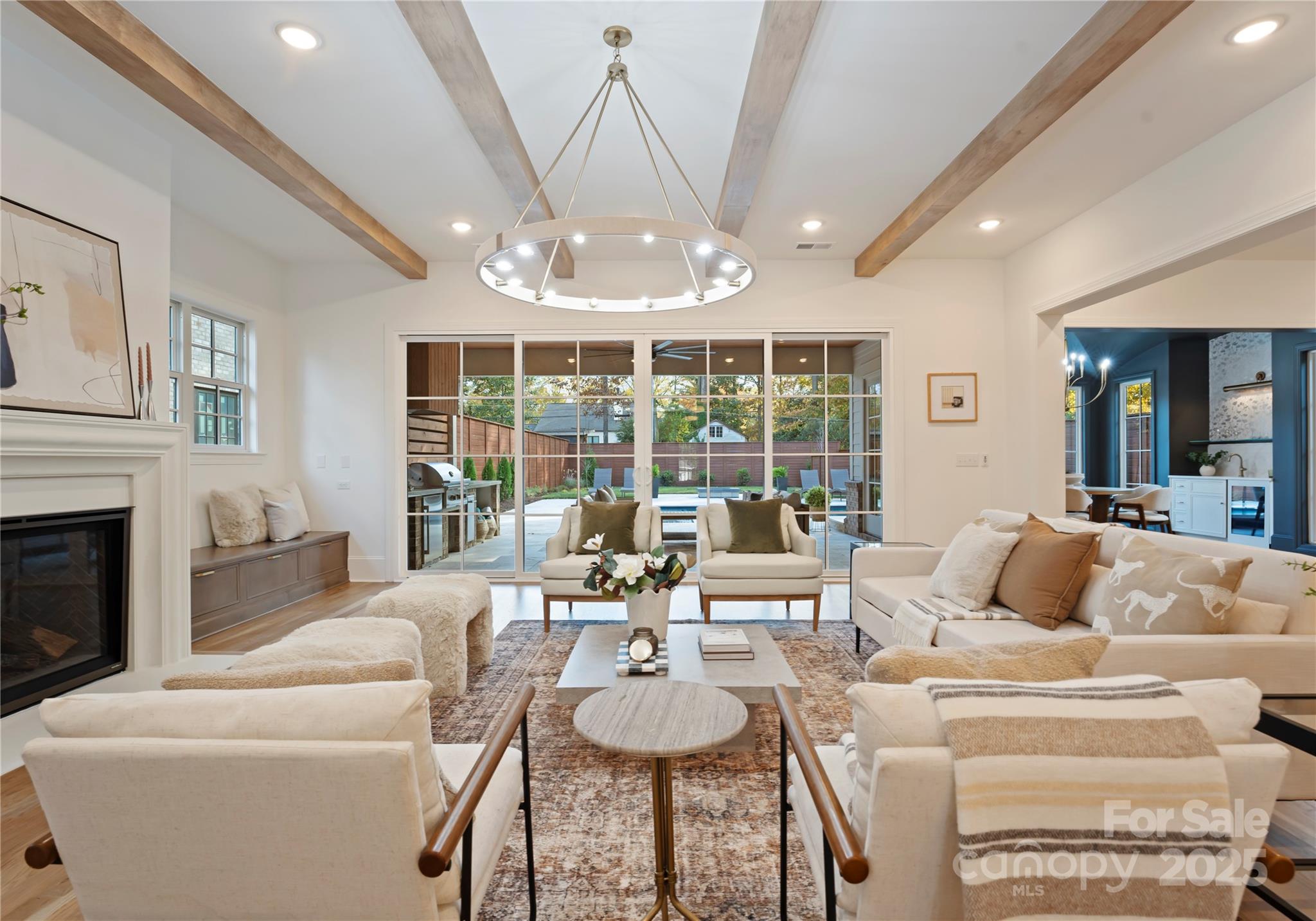 150 N Canterbury Road