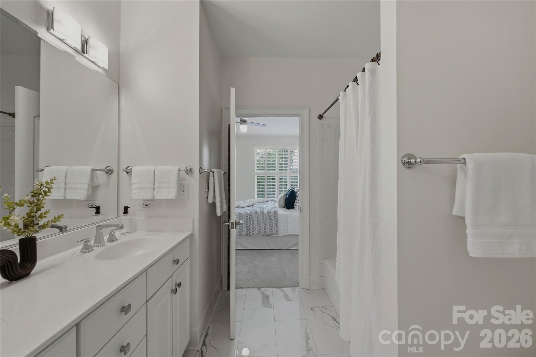 400 N Church Street Unit: 226