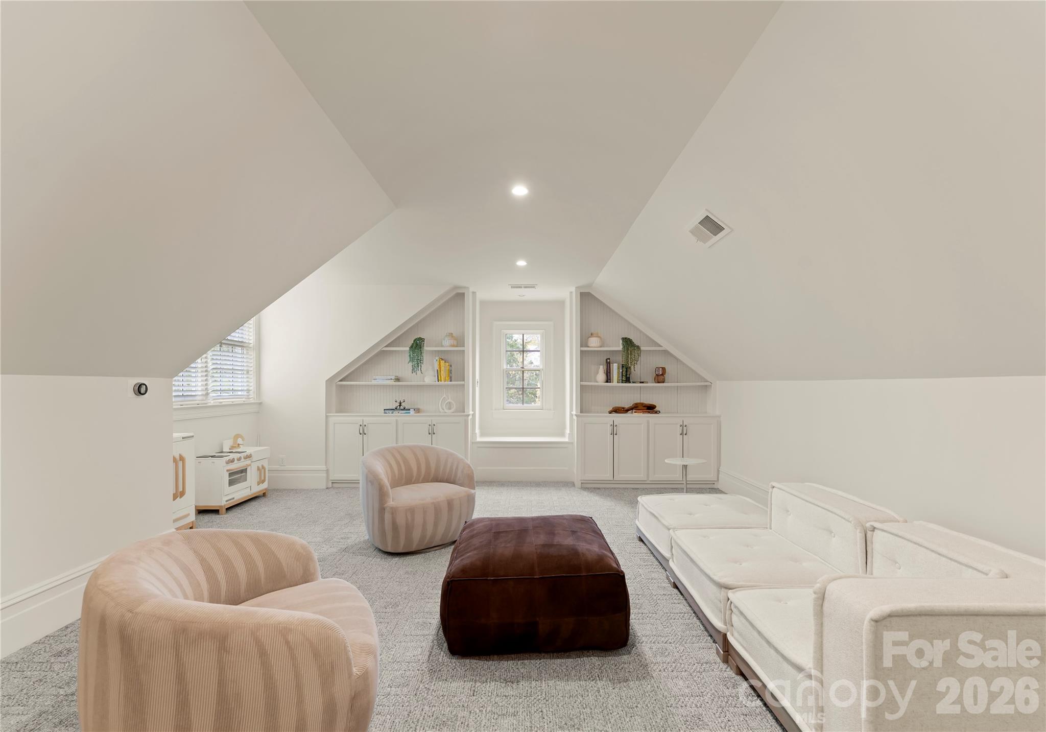 5520 Sharon View Road