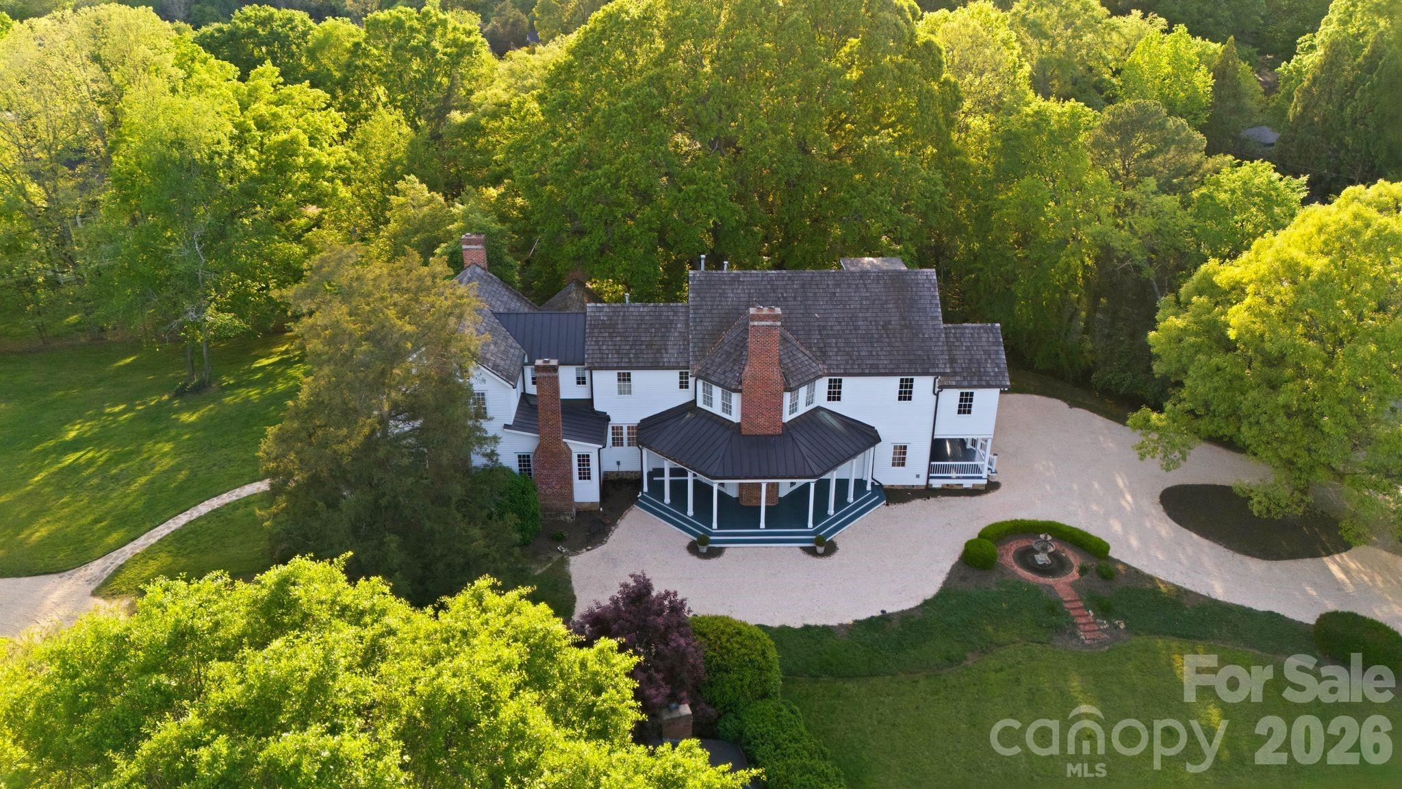 5520 Sharon View Road