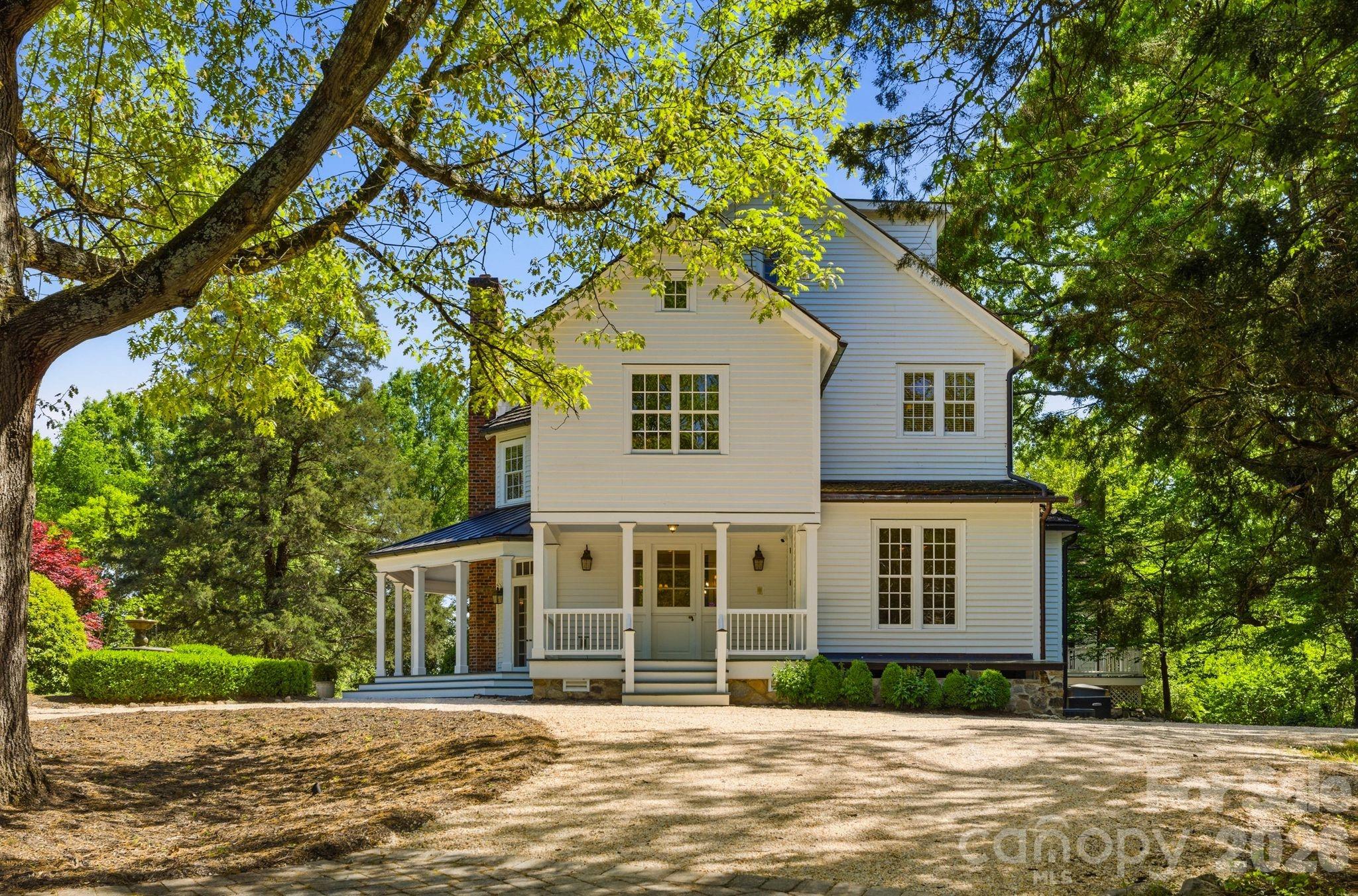 5520 Sharon View Road