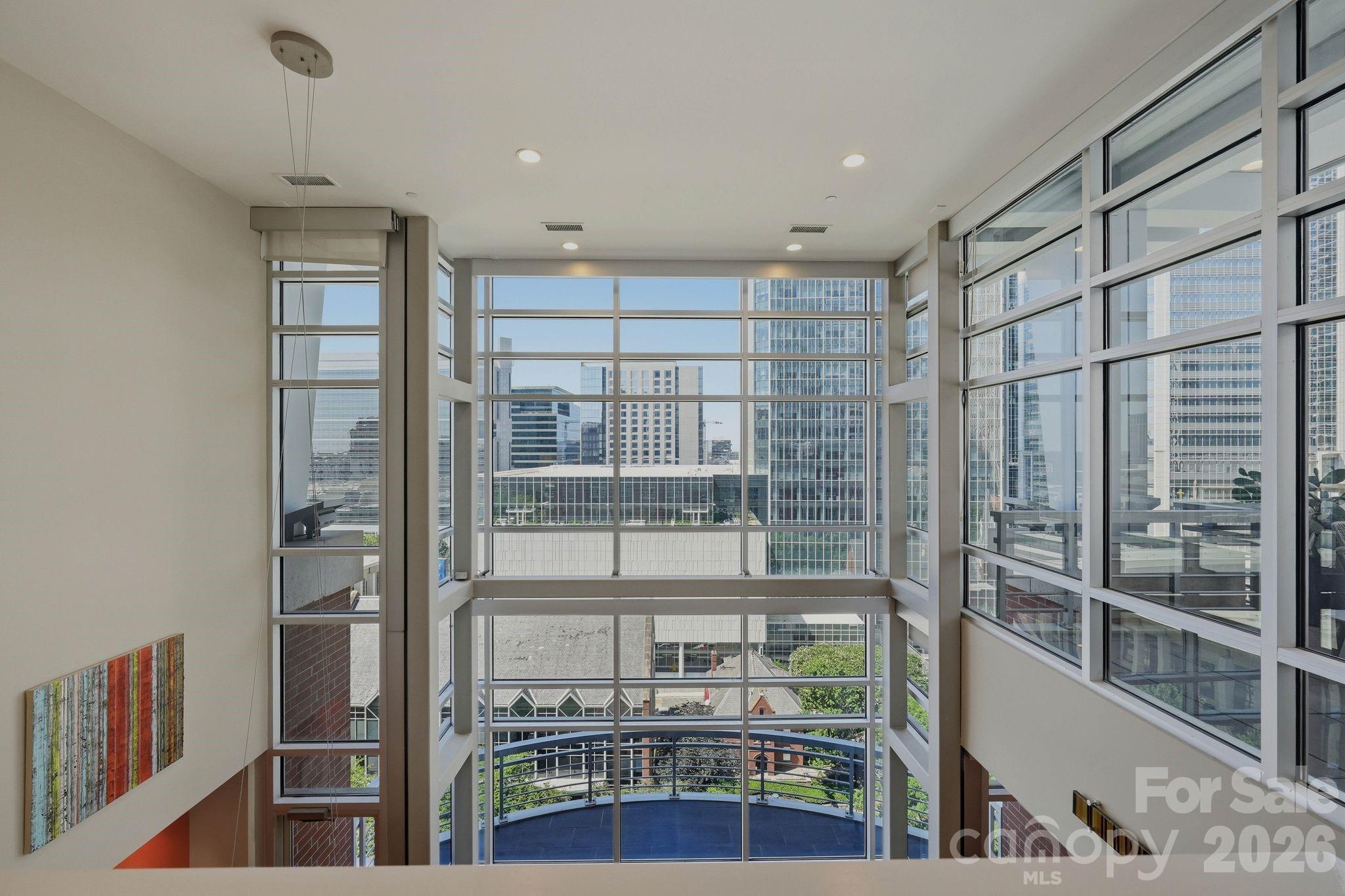 435 S Tryon Street Unit: 904
