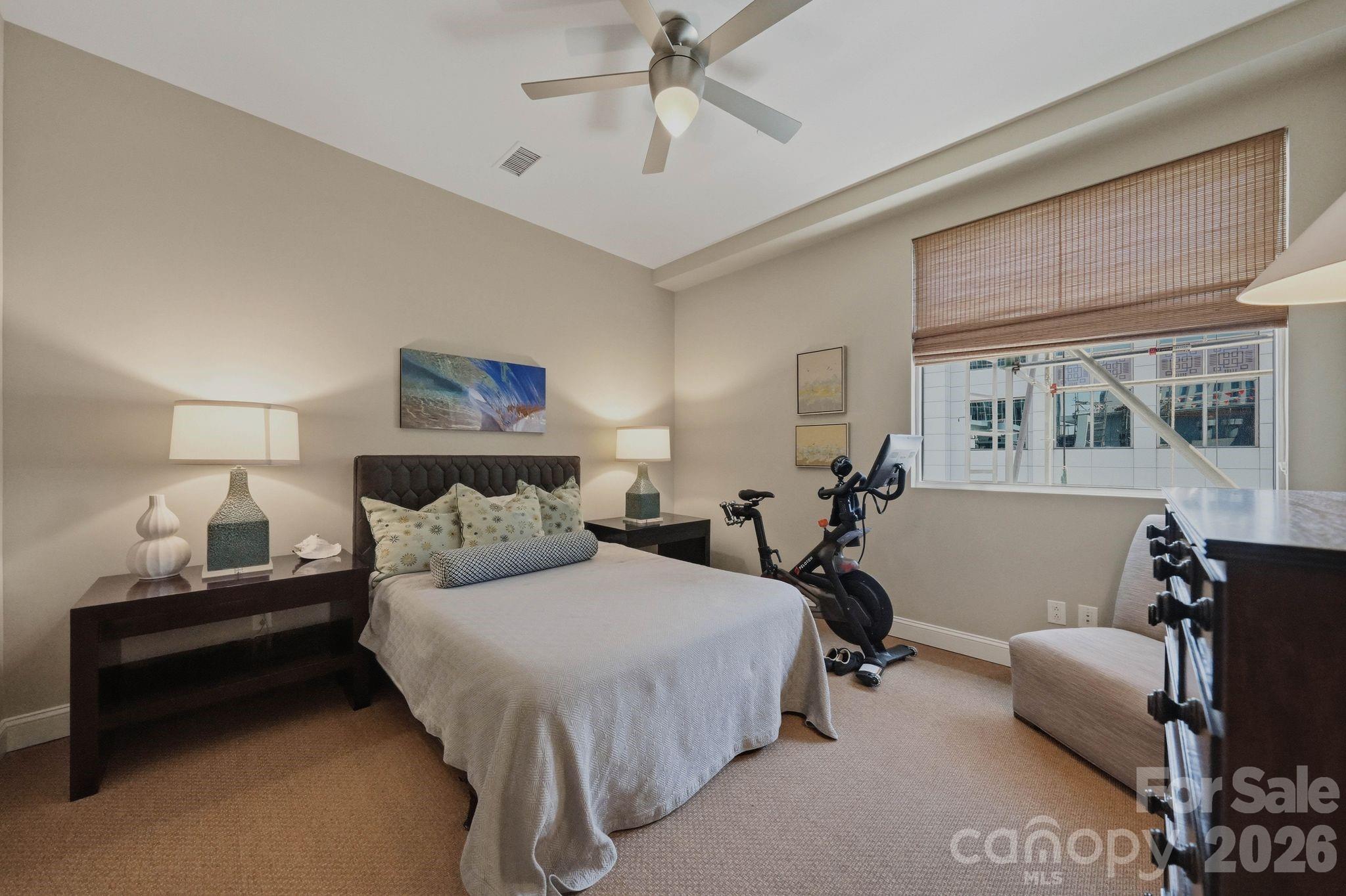 435 S Tryon Street Unit: 904